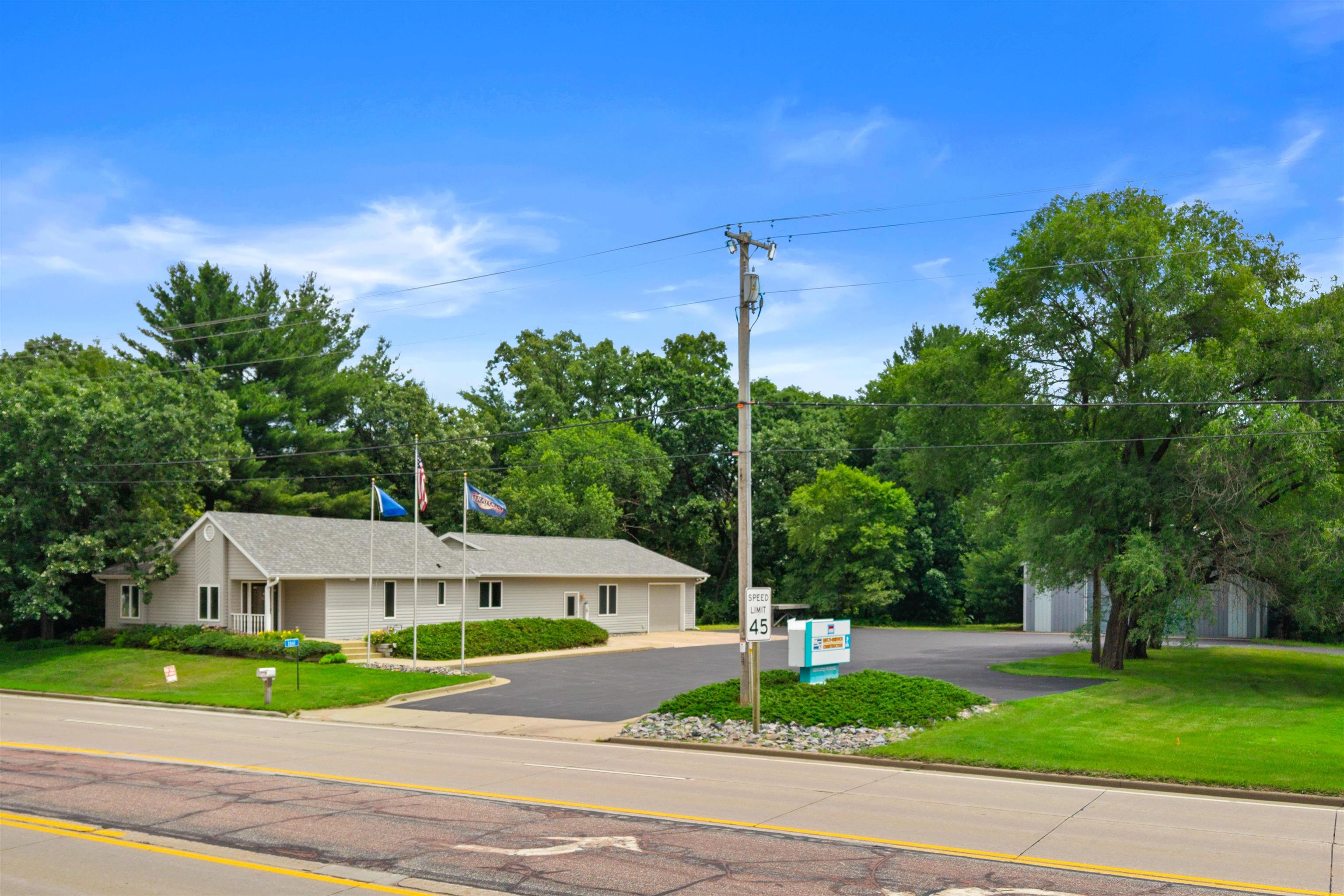 8841 & 8921 STATE HIGHWAY 13 SOUTH, Wisconsin Rapids, Wisconsin 54494, ,Commercial/industrial,For Sale,8841 & 8921 STATE HIGHWAY 13 SOUTH,22600378