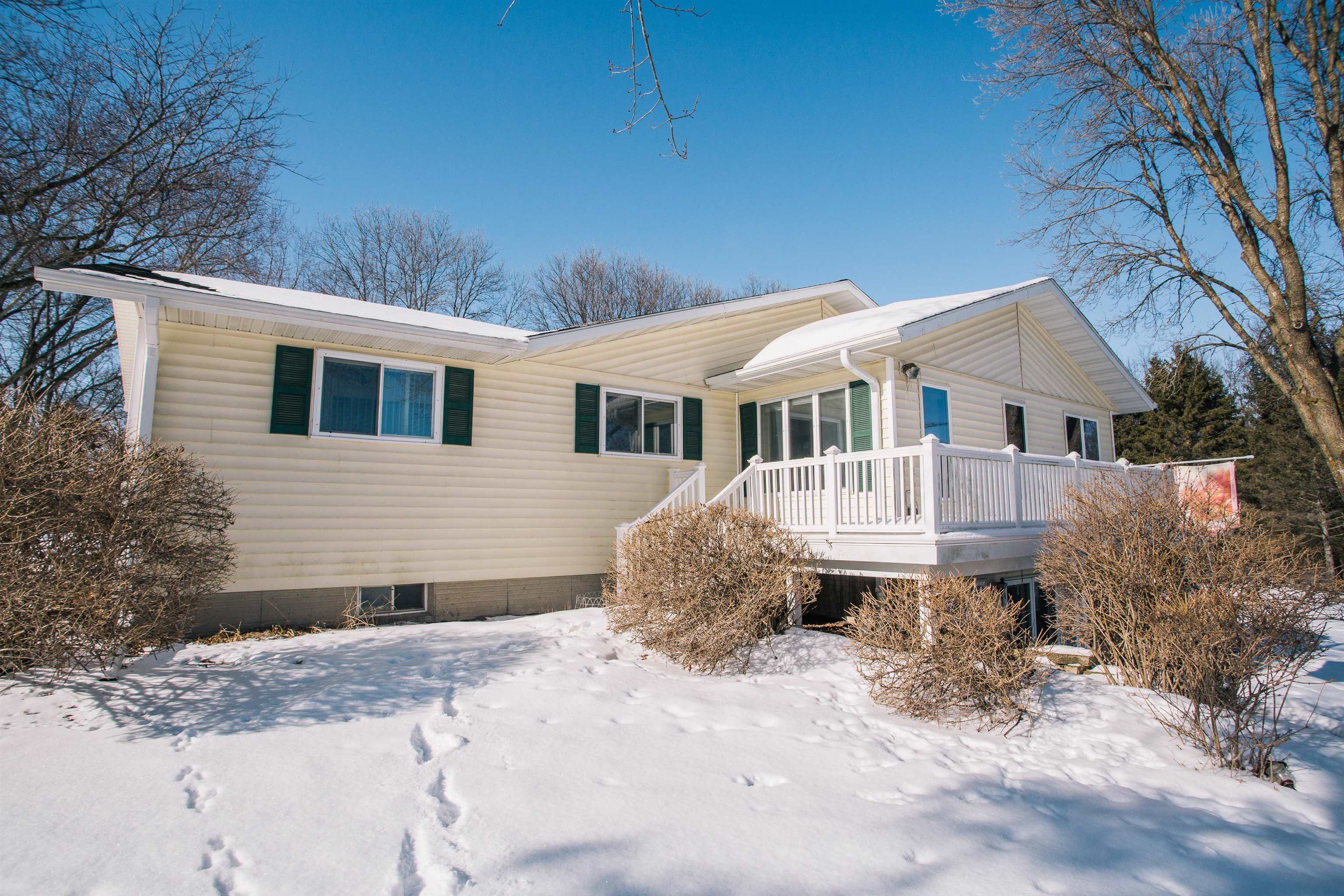 214 W HUNT STREET, Greenwood, Wisconsin 54437, 4 Bedrooms Bedrooms, ,2 BathroomsBathrooms,Residential,For Sale,214 W HUNT STREET,22600379