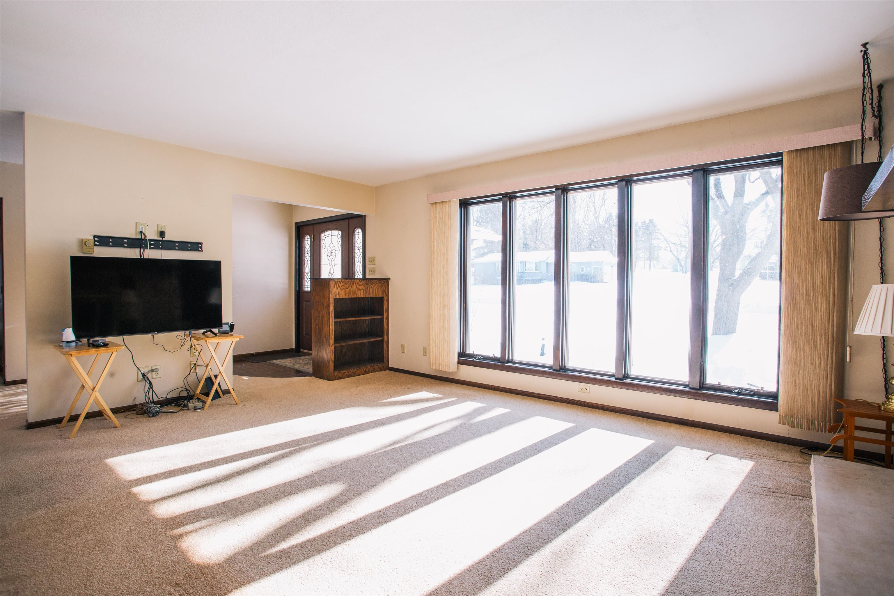 214 W HUNT STREET, Greenwood, Wisconsin 54437, 4 Bedrooms Bedrooms, ,2 BathroomsBathrooms,Residential,For Sale,214 W HUNT STREET,22600379