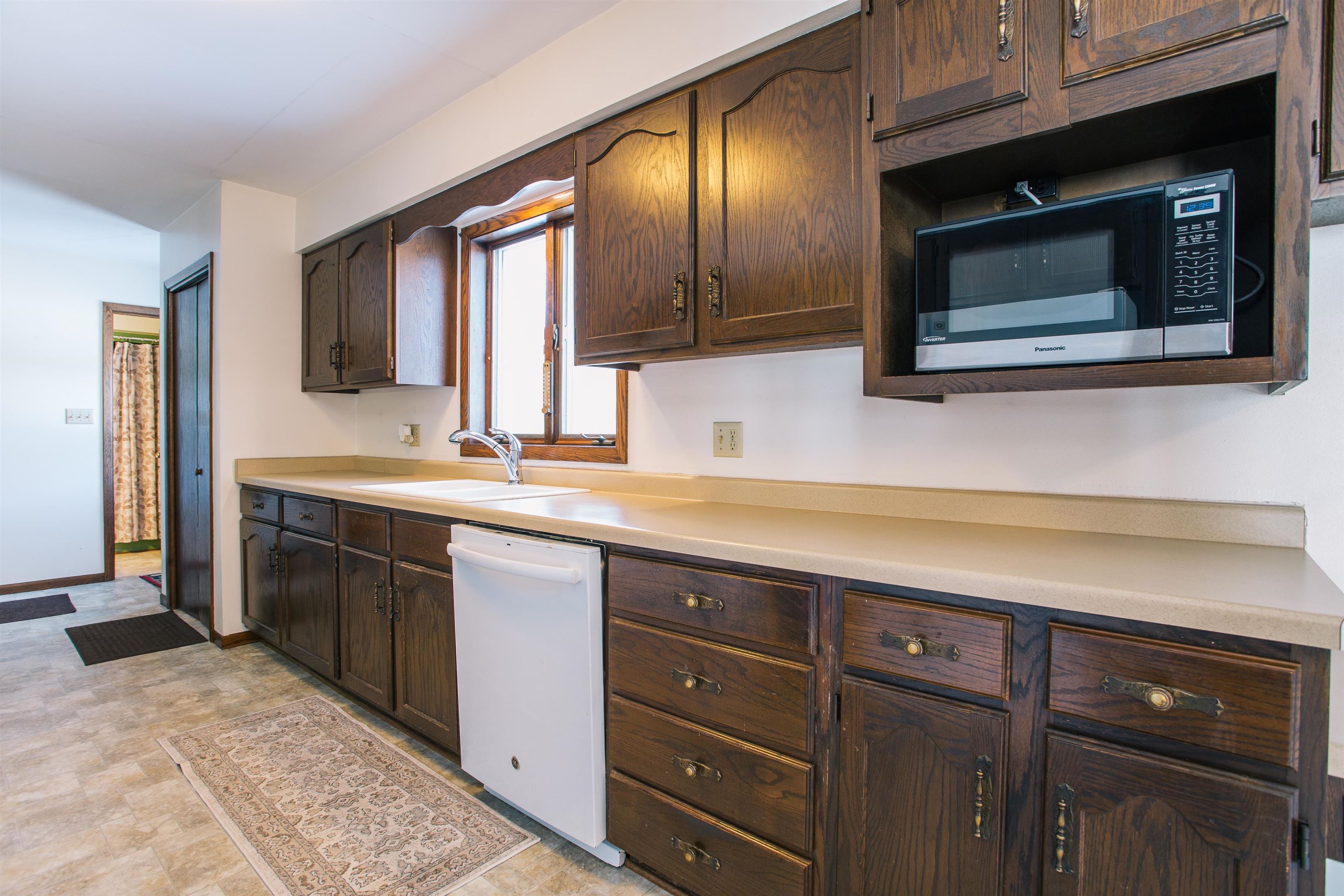 214 W HUNT STREET, Greenwood, Wisconsin 54437, 4 Bedrooms Bedrooms, ,2 BathroomsBathrooms,Residential,For Sale,214 W HUNT STREET,22600379