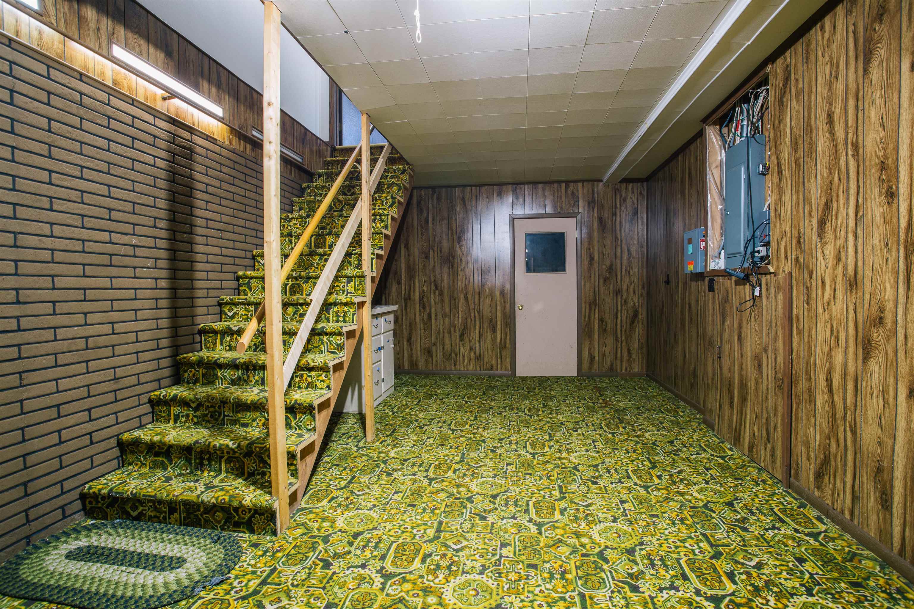 214 W HUNT STREET, Greenwood, Wisconsin 54437, 4 Bedrooms Bedrooms, ,2 BathroomsBathrooms,Residential,For Sale,214 W HUNT STREET,22600379