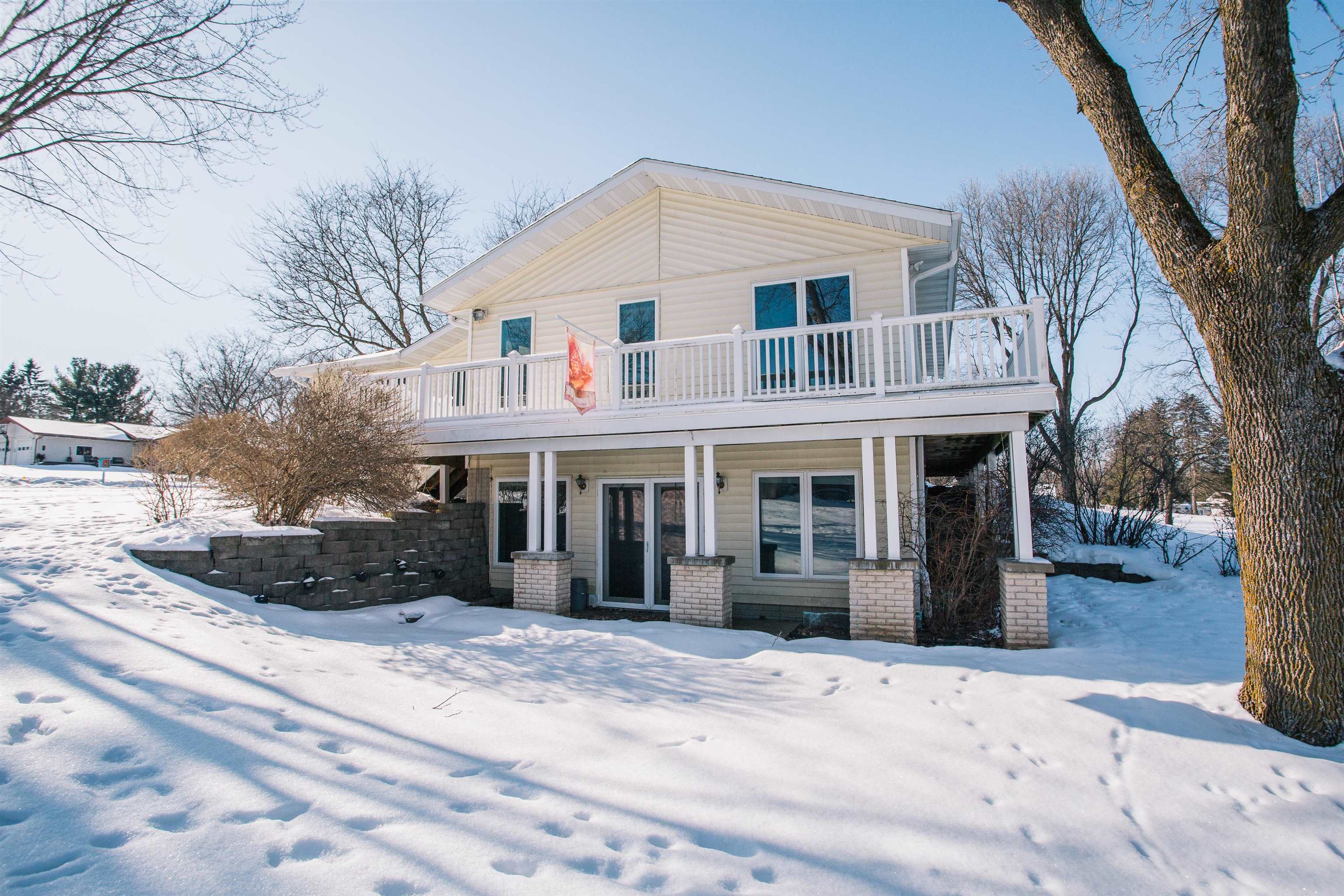 214 W HUNT STREET, Greenwood, Wisconsin 54437, 4 Bedrooms Bedrooms, ,2 BathroomsBathrooms,Residential,For Sale,214 W HUNT STREET,22600379