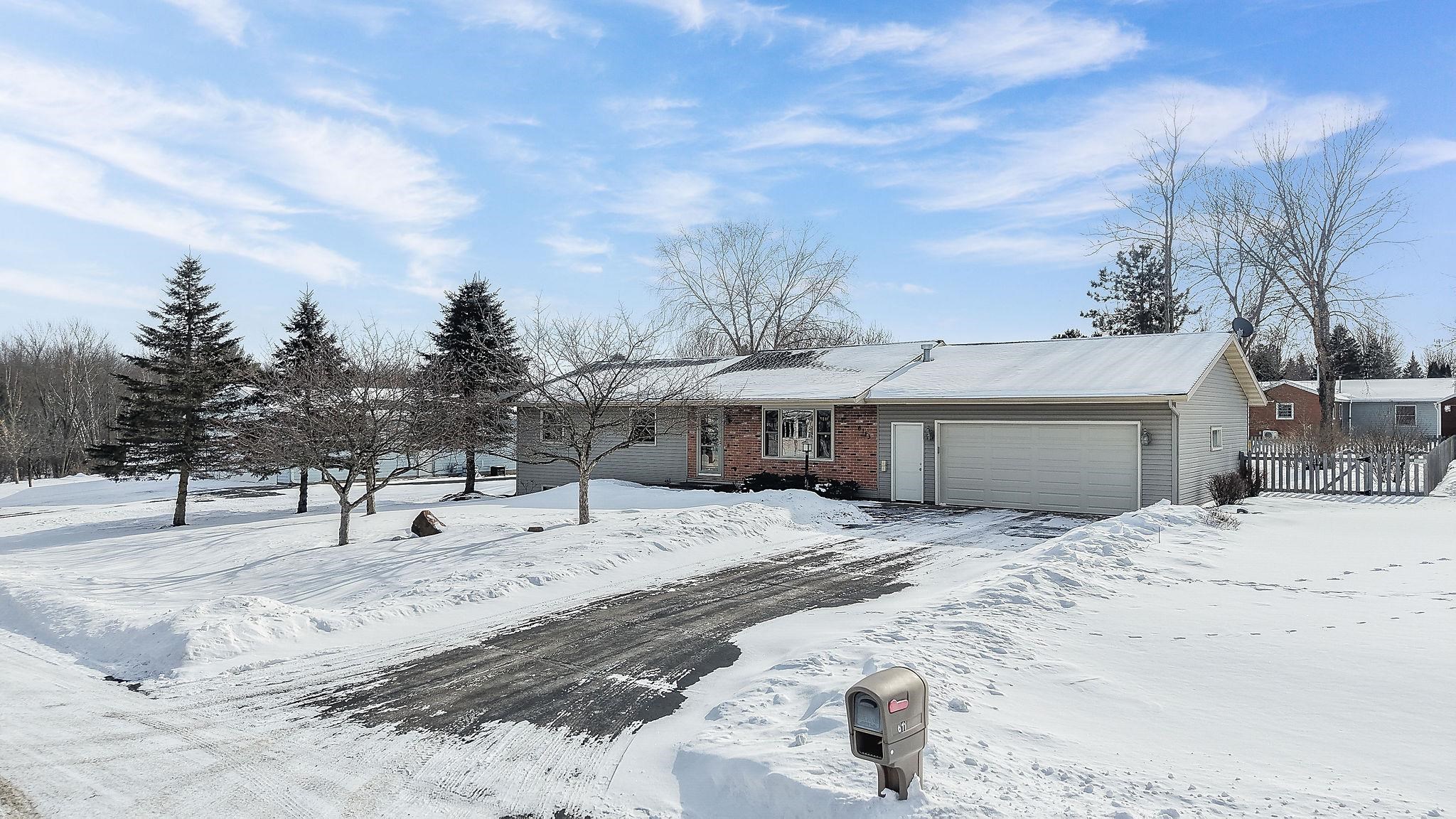 6113 TRICIA AVENUE, Weston, Wisconsin 54476, 3 Bedrooms Bedrooms, ,2 BathroomsBathrooms,Residential,For Sale,6113 TRICIA AVENUE,22600382
