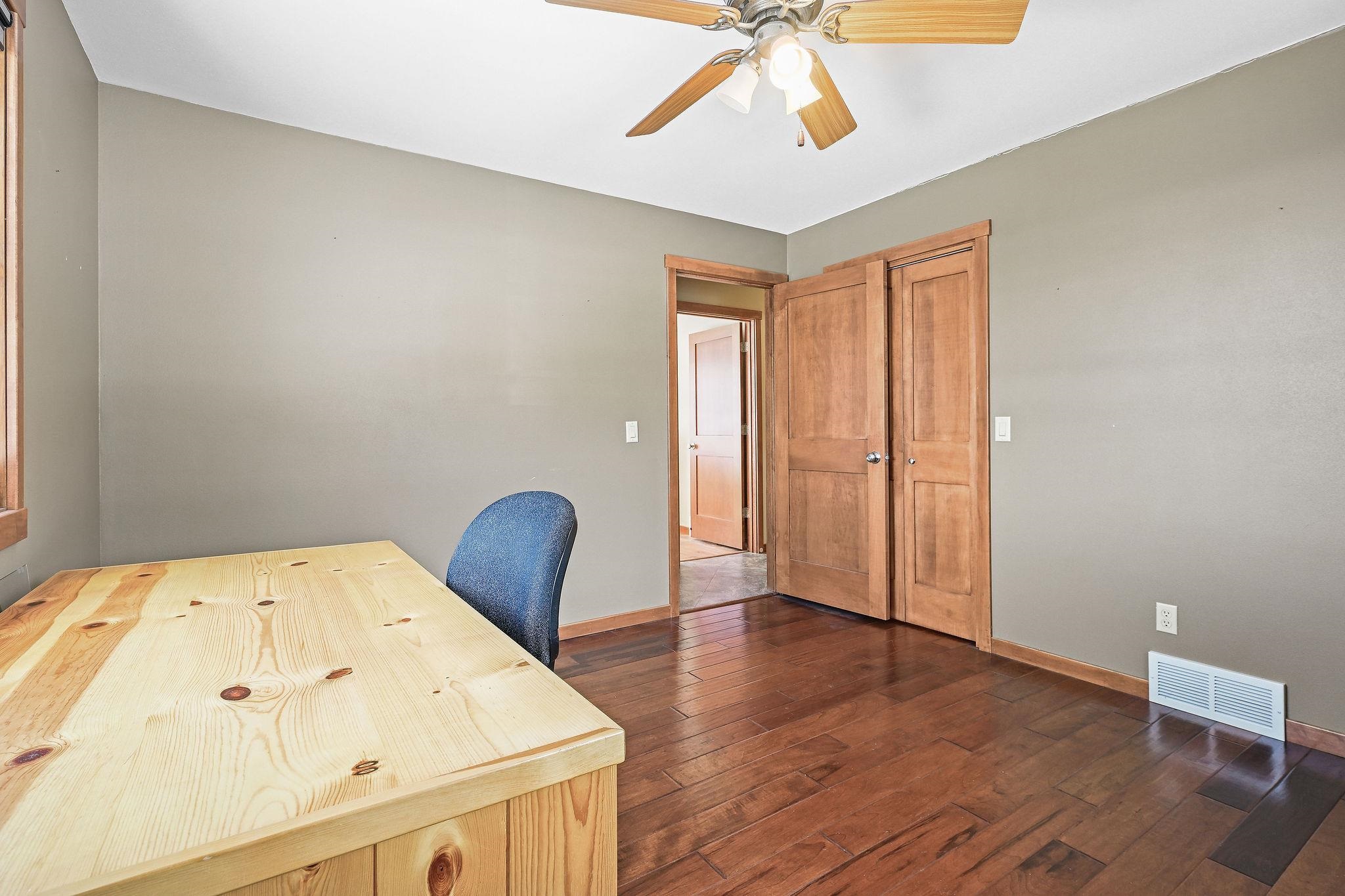 6113 TRICIA AVENUE, Weston, Wisconsin 54476, 3 Bedrooms Bedrooms, ,2 BathroomsBathrooms,Residential,For Sale,6113 TRICIA AVENUE,22600382