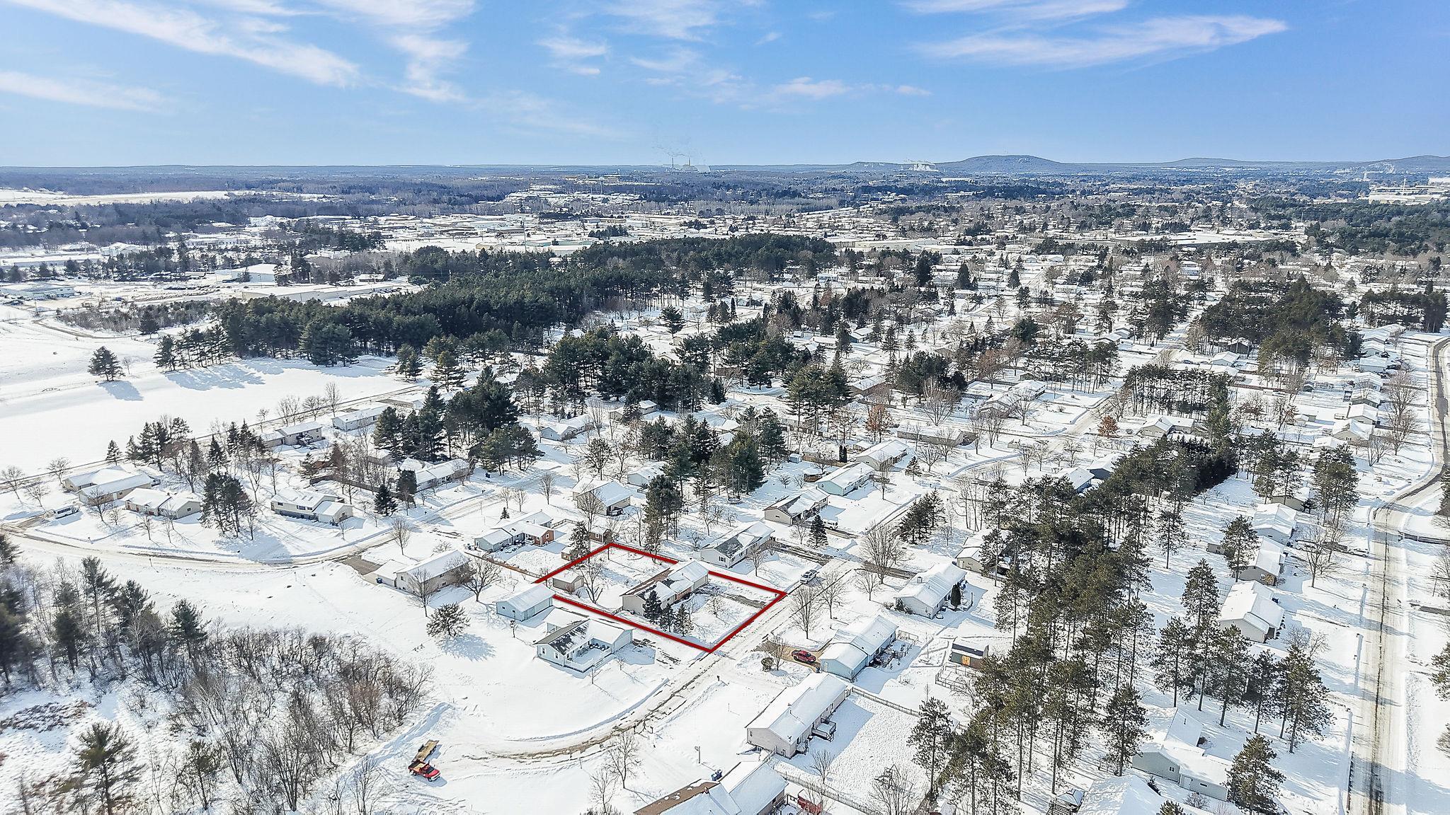 6113 TRICIA AVENUE, Weston, Wisconsin 54476, 3 Bedrooms Bedrooms, ,2 BathroomsBathrooms,Residential,For Sale,6113 TRICIA AVENUE,22600382