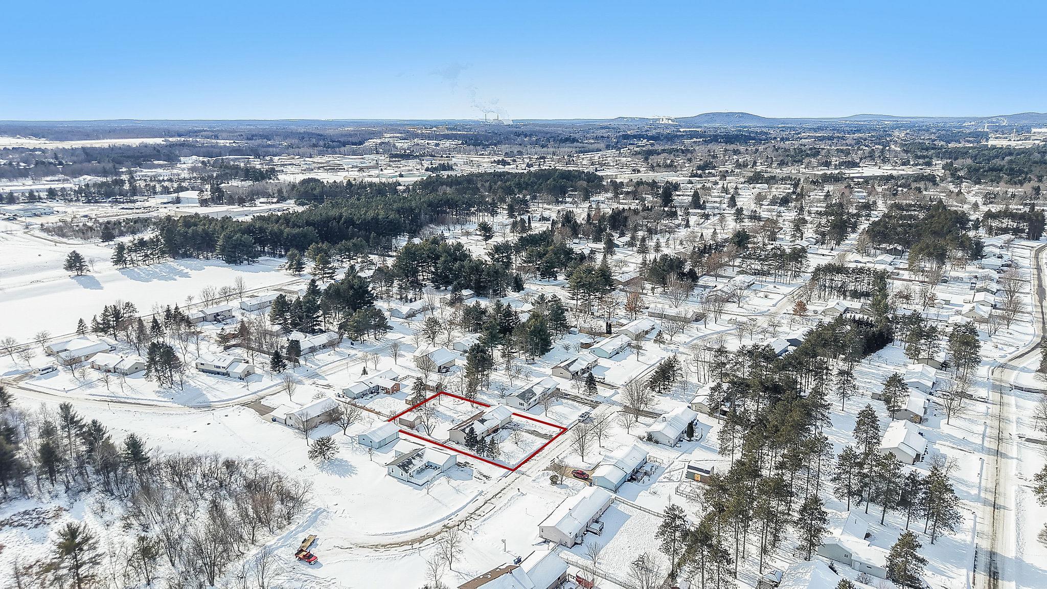 6113 TRICIA AVENUE, Weston, Wisconsin 54476, 3 Bedrooms Bedrooms, ,2 BathroomsBathrooms,Residential,For Sale,6113 TRICIA AVENUE,22600382