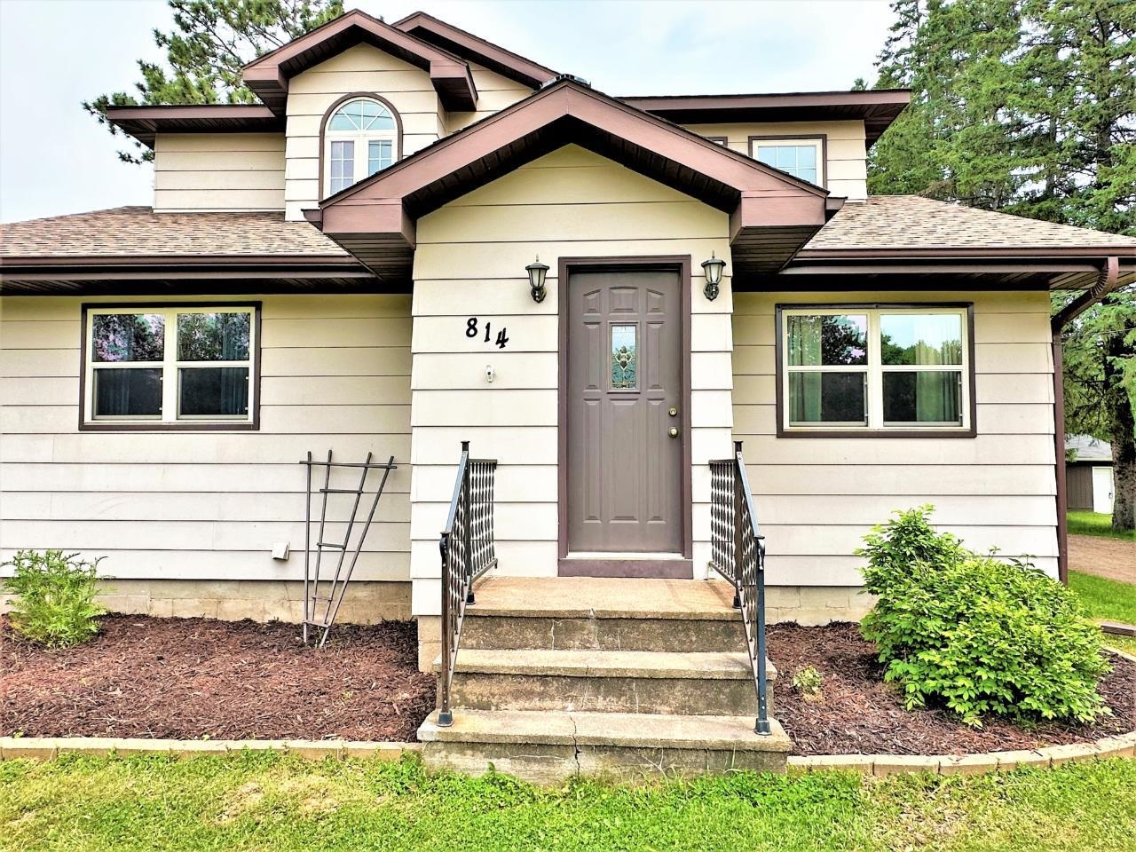 814 4TH AVENUE NORTH, Park Falls, Wisconsin 54552, 4 Bedrooms Bedrooms, ,3 BathroomsBathrooms,Residential,For Sale,814 4TH AVENUE NORTH,22600390