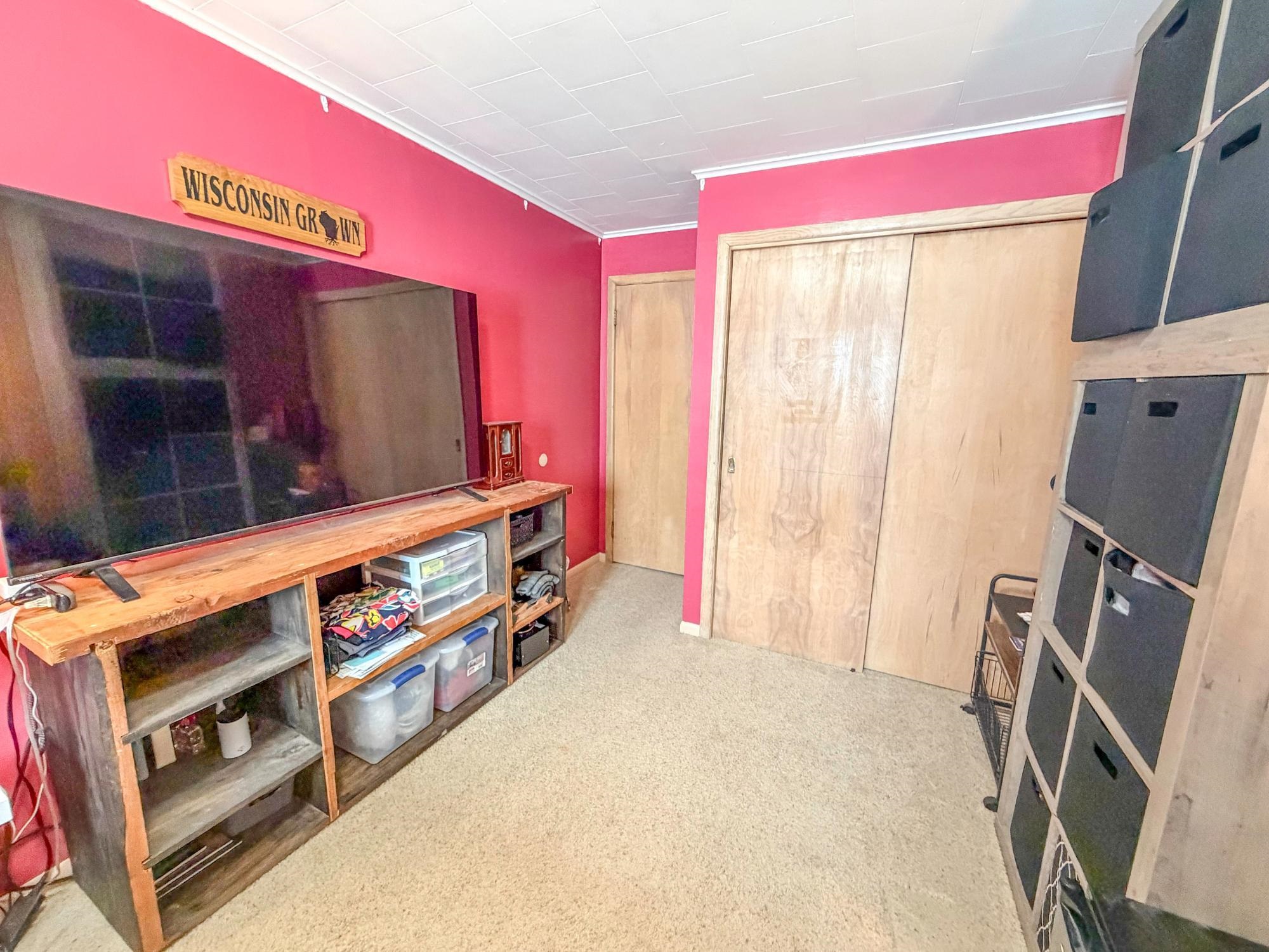 814 4TH AVENUE NORTH, Park Falls, Wisconsin 54552, 4 Bedrooms Bedrooms, ,3 BathroomsBathrooms,Residential,For Sale,814 4TH AVENUE NORTH,22600390