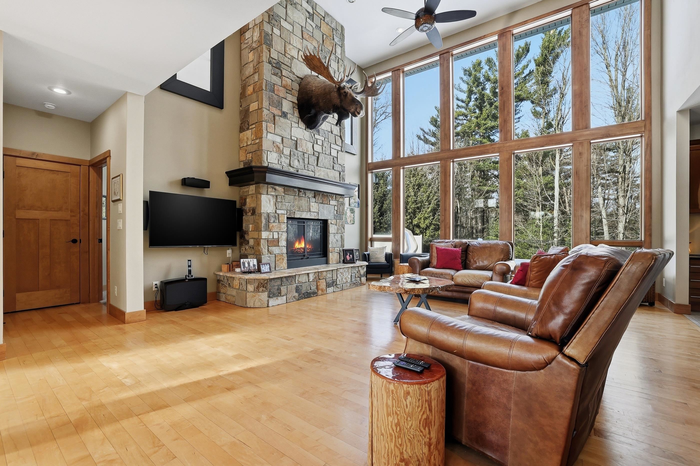 1831 WATERVIEW COVE, Plover, Wisconsin 54467, 6 Bedrooms Bedrooms, ,5 BathroomsBathrooms,Residential,For Sale,1831 WATERVIEW COVE,22600391