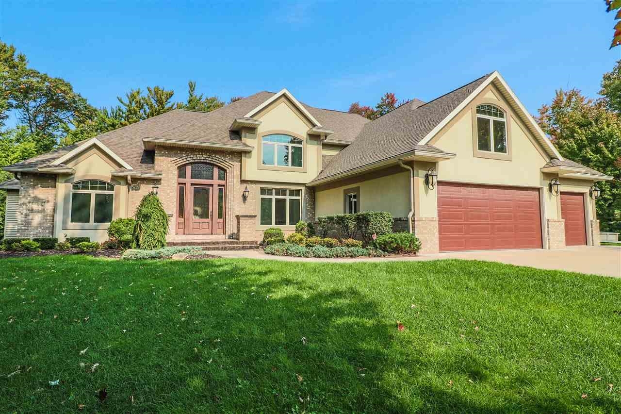 1831 WATERVIEW COVE, Plover, Wisconsin 54467, 6 Bedrooms Bedrooms, ,5 BathroomsBathrooms,Residential,For Sale,1831 WATERVIEW COVE,22600391