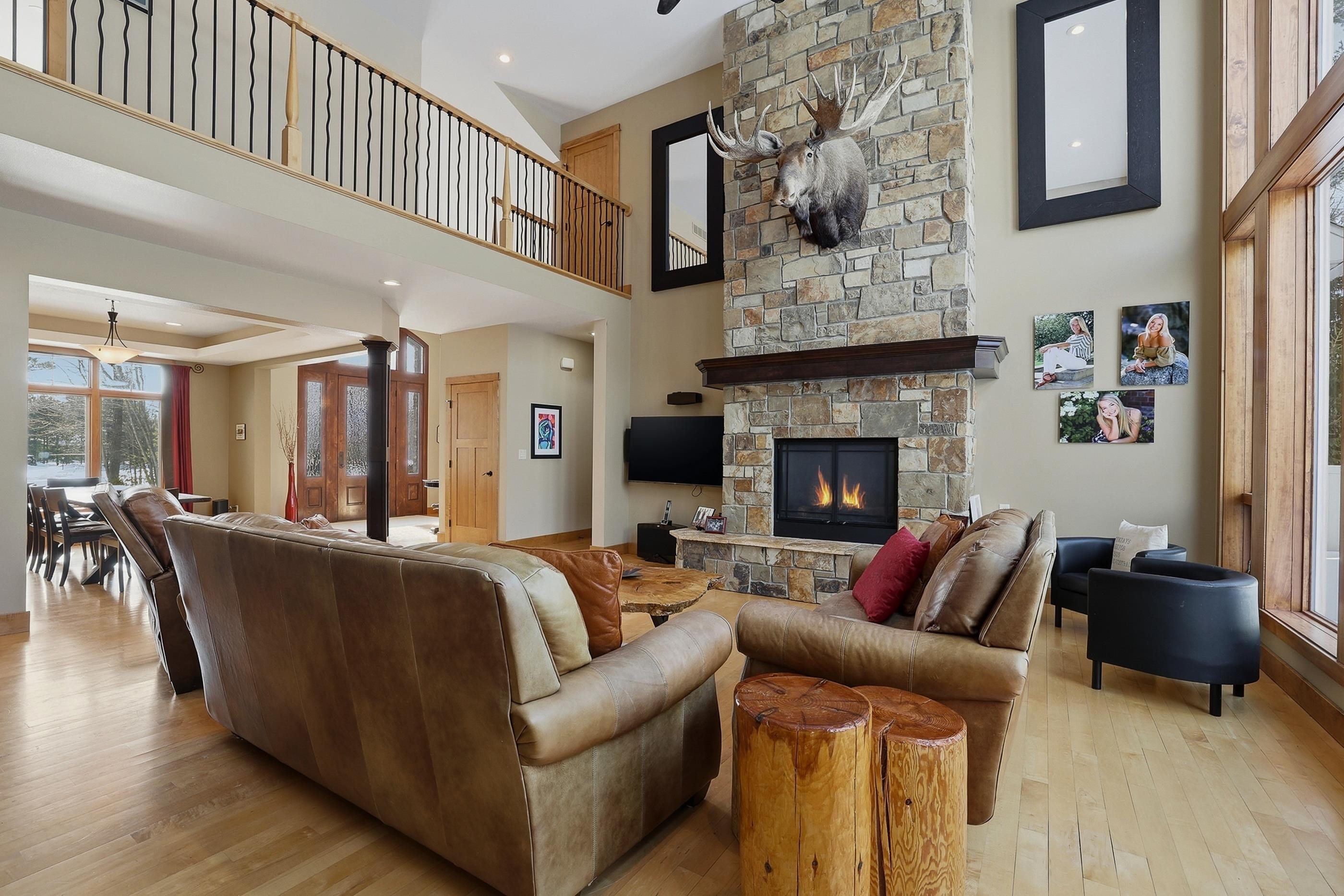 1831 WATERVIEW COVE, Plover, Wisconsin 54467, 6 Bedrooms Bedrooms, ,5 BathroomsBathrooms,Residential,For Sale,1831 WATERVIEW COVE,22600391