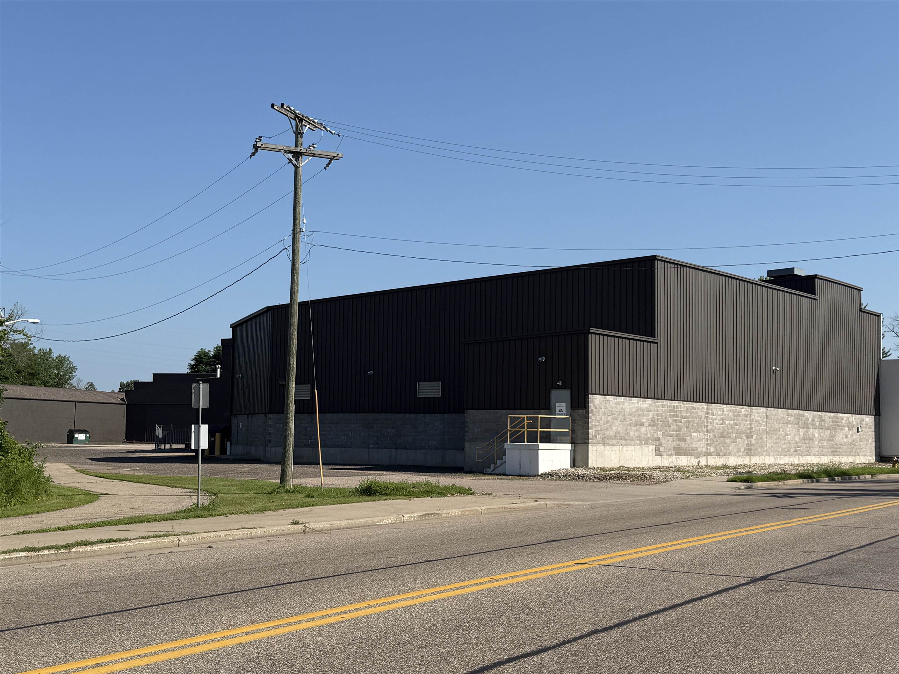 80 OLIVER STREET, Wisconsin Rapids, Wisconsin 54494, ,Commercial/industrial,For Sale,80 OLIVER STREET,22600392