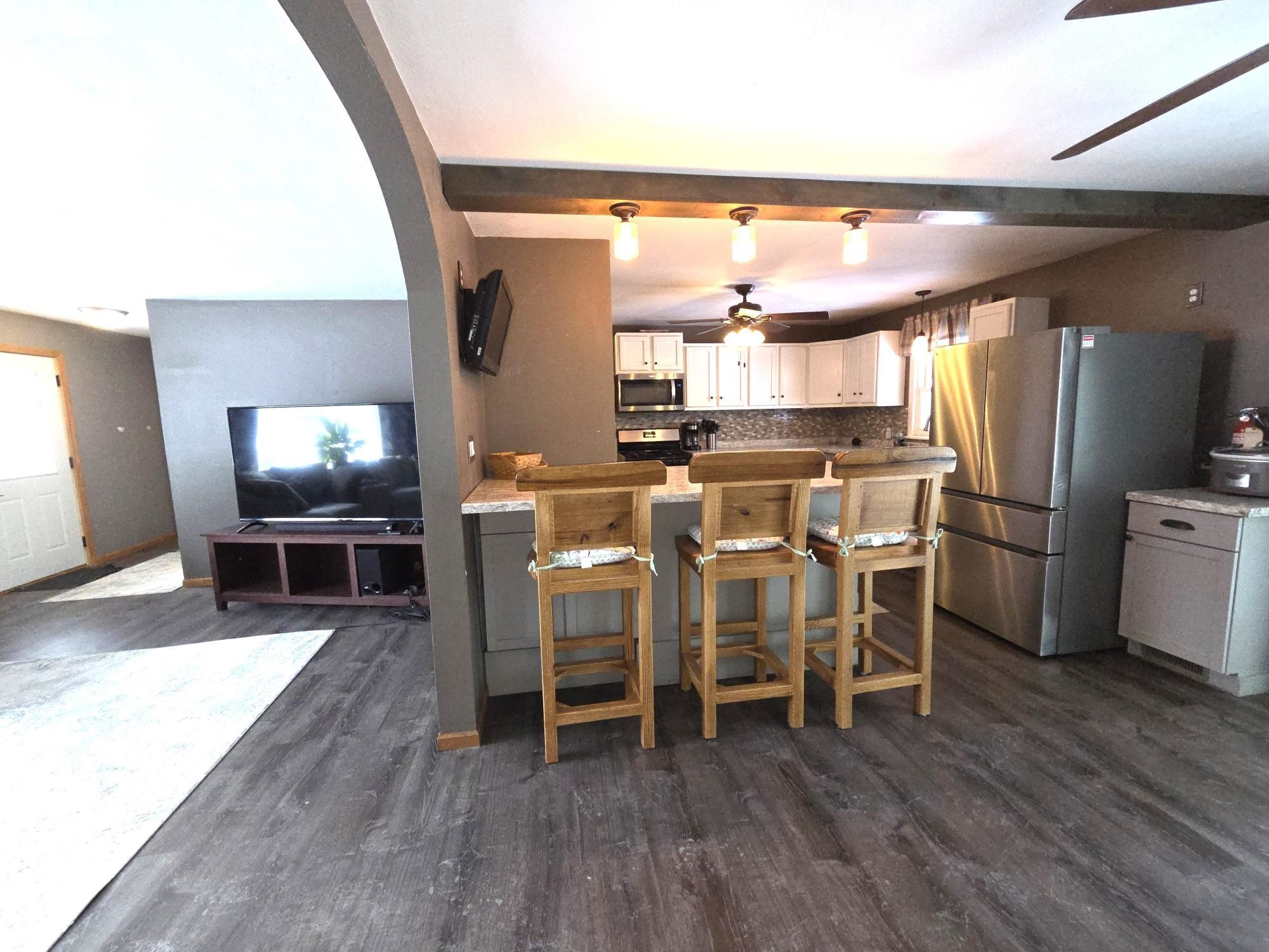 114 W PLEASANT AVENUE, Tomahawk, Wisconsin 54487, 4 Bedrooms Bedrooms, ,2 BathroomsBathrooms,Residential,For Sale,114 W PLEASANT AVENUE,22600394