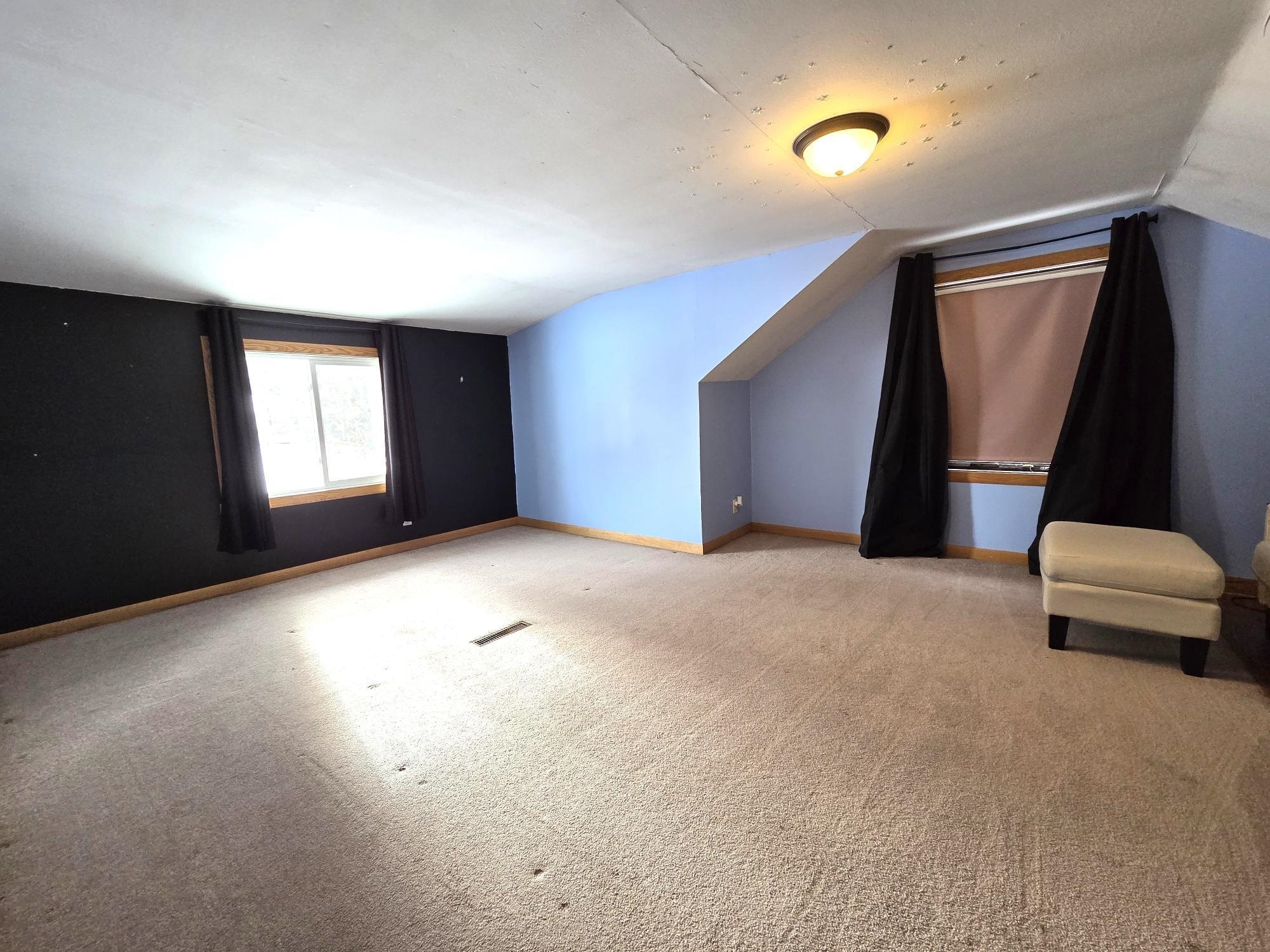 114 W PLEASANT AVENUE, Tomahawk, Wisconsin 54487, 4 Bedrooms Bedrooms, ,2 BathroomsBathrooms,Residential,For Sale,114 W PLEASANT AVENUE,22600394