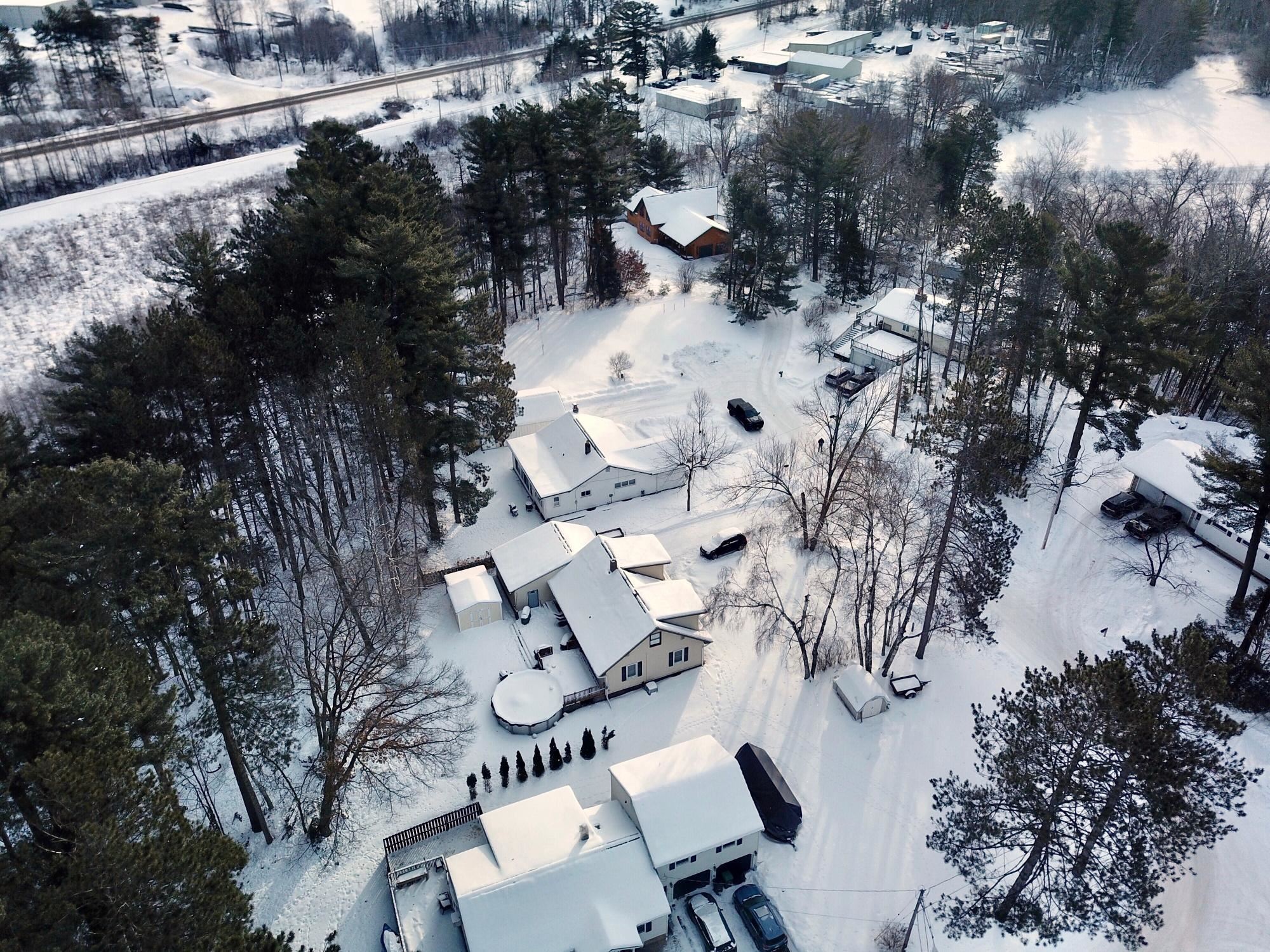 114 W PLEASANT AVENUE, Tomahawk, Wisconsin 54487, 4 Bedrooms Bedrooms, ,2 BathroomsBathrooms,Residential,For Sale,114 W PLEASANT AVENUE,22600394