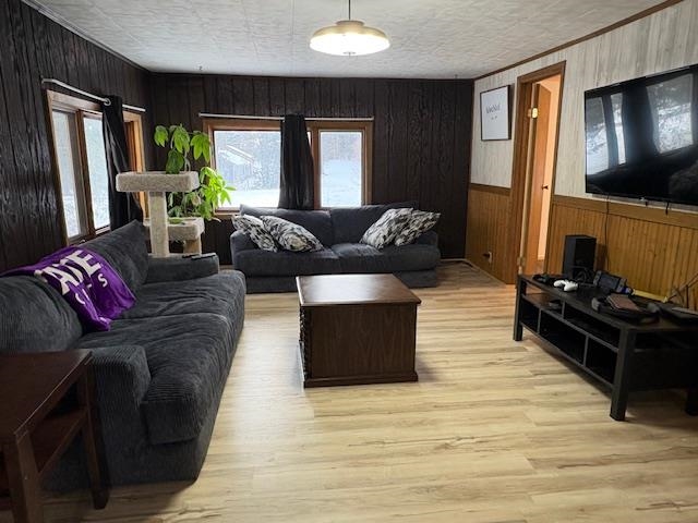 N6491 STATE HIGHWAY 55, White Lake, Wisconsin 54491, 3 Bedrooms Bedrooms, ,1 BathroomBathrooms,Residential,For Sale,N6491 STATE HIGHWAY 55,22600400