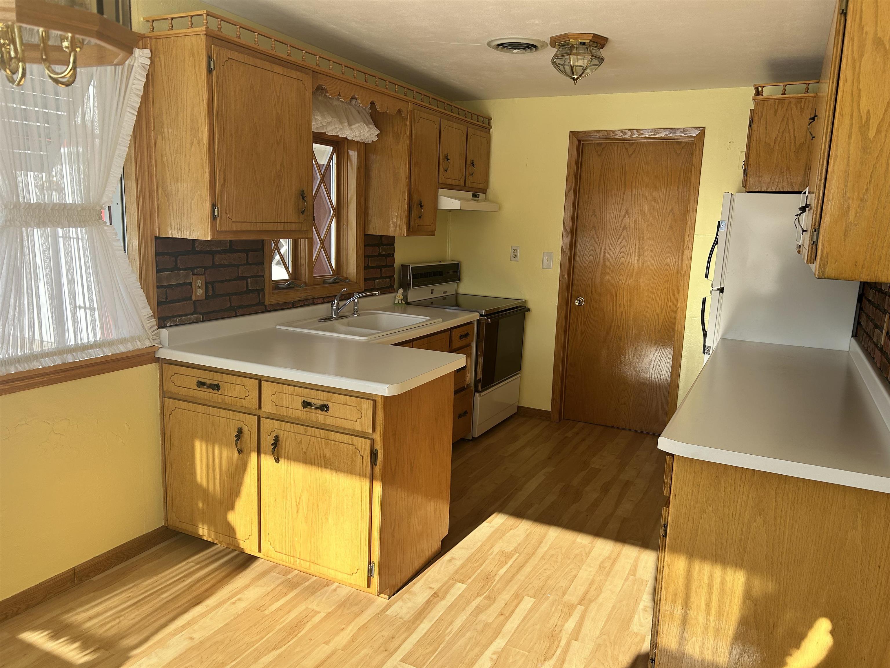 1641 SARATOGA STREET, Wisconsin Rapids, Wisconsin 54494, 3 Bedrooms Bedrooms, ,1 BathroomBathrooms,Residential,For Sale,1641 SARATOGA STREET,22600405