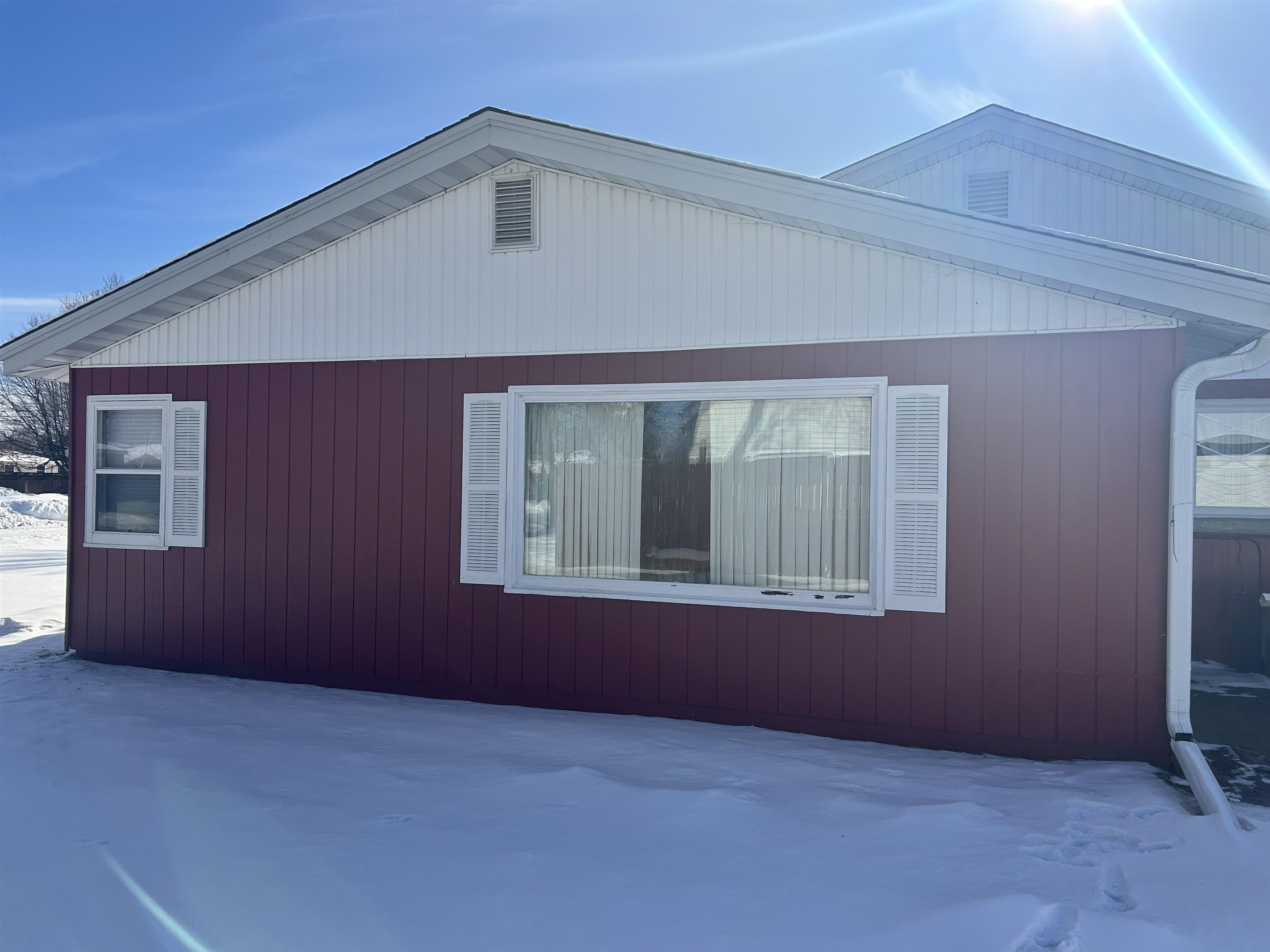 1641 SARATOGA STREET, Wisconsin Rapids, Wisconsin 54494, 3 Bedrooms Bedrooms, ,1 BathroomBathrooms,Residential,For Sale,1641 SARATOGA STREET,22600405