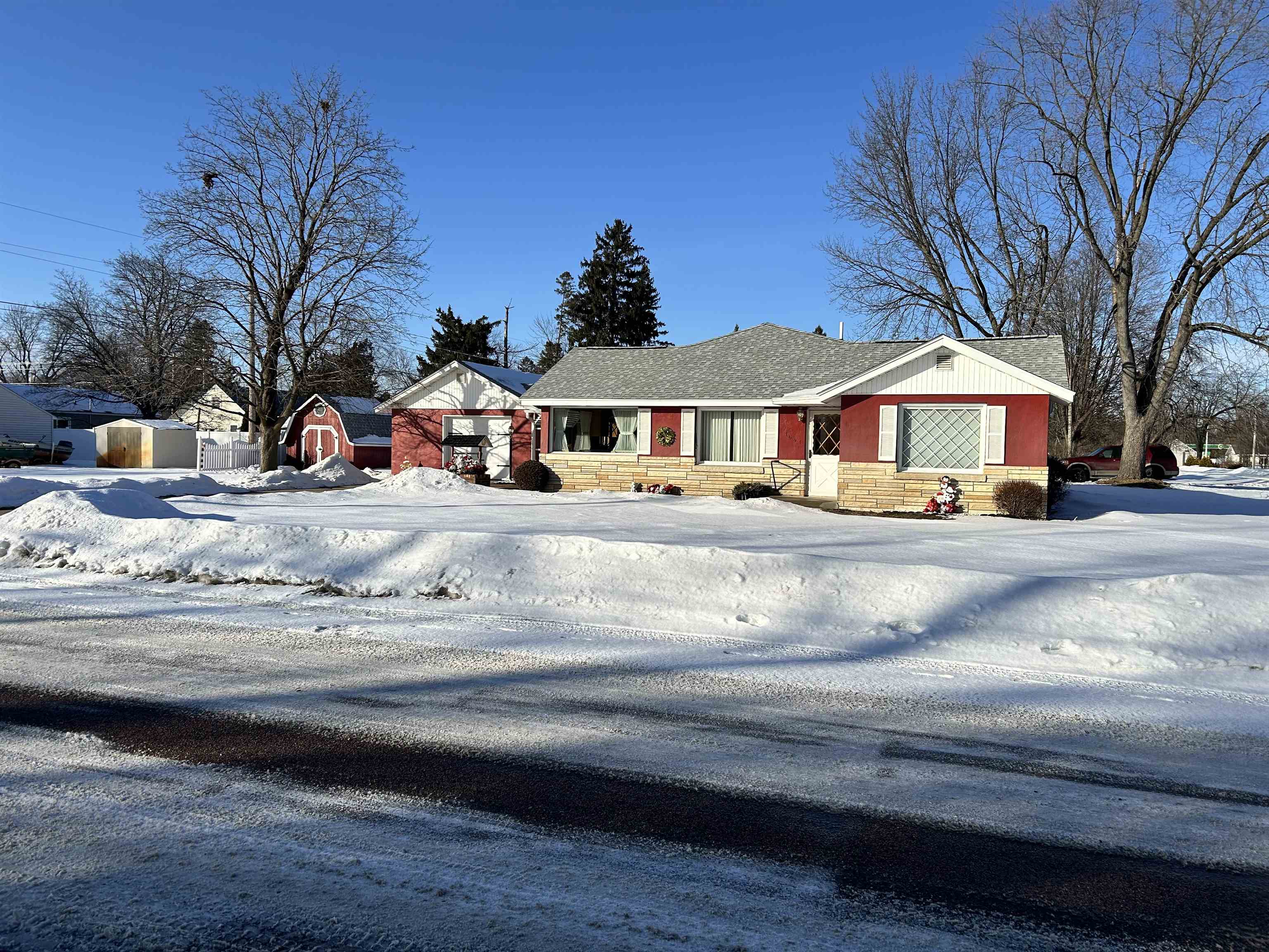 1641 SARATOGA STREET, Wisconsin Rapids, Wisconsin 54494, 3 Bedrooms Bedrooms, ,1 BathroomBathrooms,Residential,For Sale,1641 SARATOGA STREET,22600405