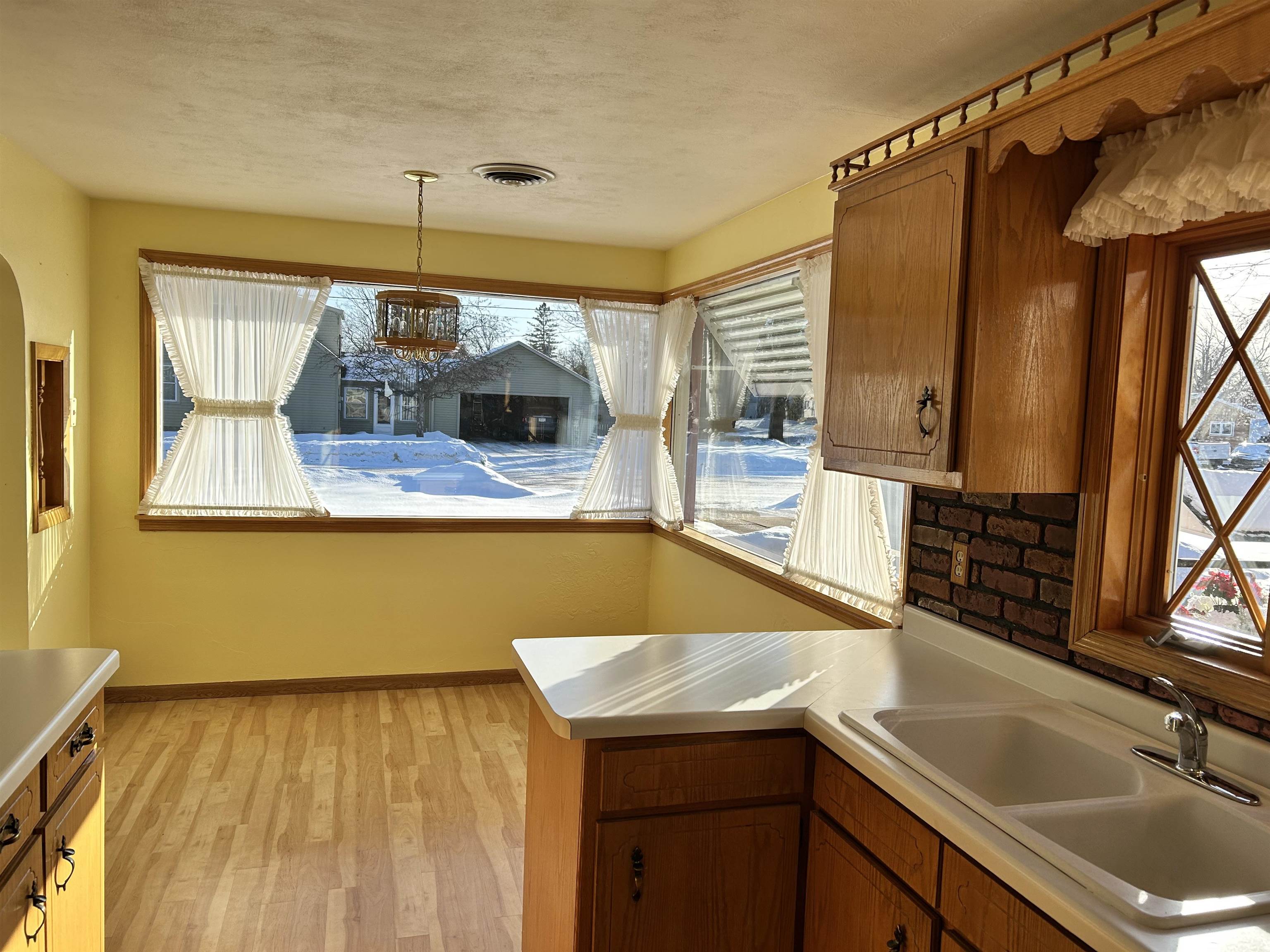 1641 SARATOGA STREET, Wisconsin Rapids, Wisconsin 54494, 3 Bedrooms Bedrooms, ,1 BathroomBathrooms,Residential,For Sale,1641 SARATOGA STREET,22600405