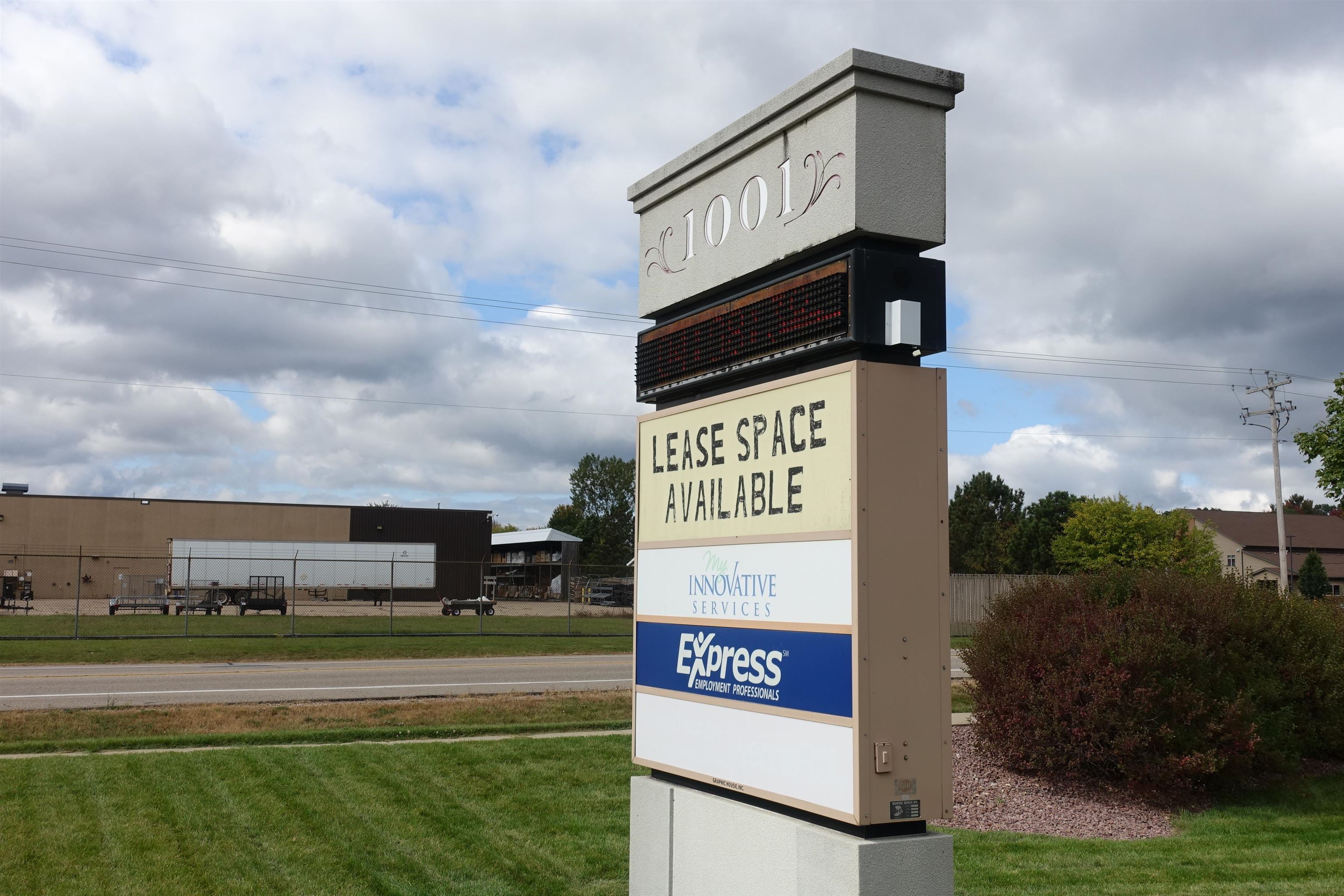 1001 BRILOWSKI ROAD, Stevens Point, Wisconsin 54482, ,Commercial/industrial,For Rent,1001 BRILOWSKI ROAD,22600406