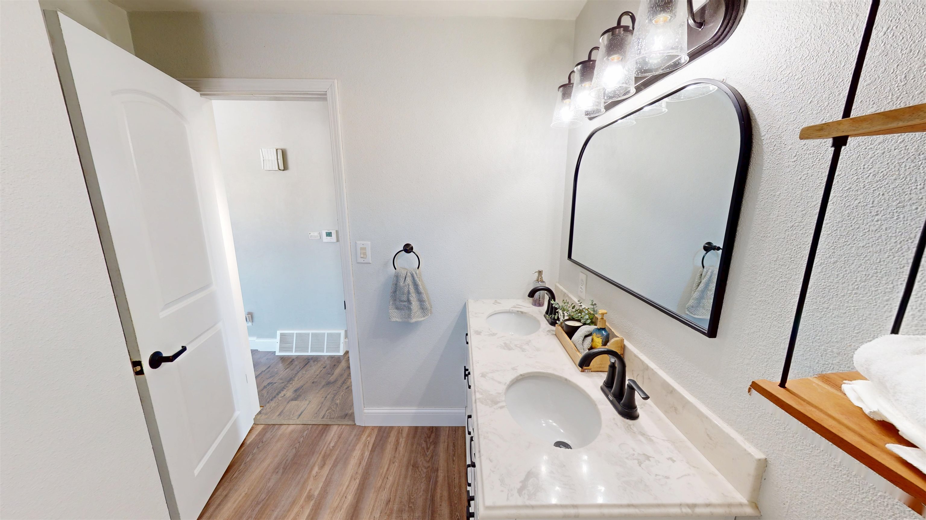 2001 S MAPLE AVENUE, Marshfield, Wisconsin 54449, 3 Bedrooms Bedrooms, ,1 BathroomBathrooms,Residential,For Sale,2001 S MAPLE AVENUE,22600407