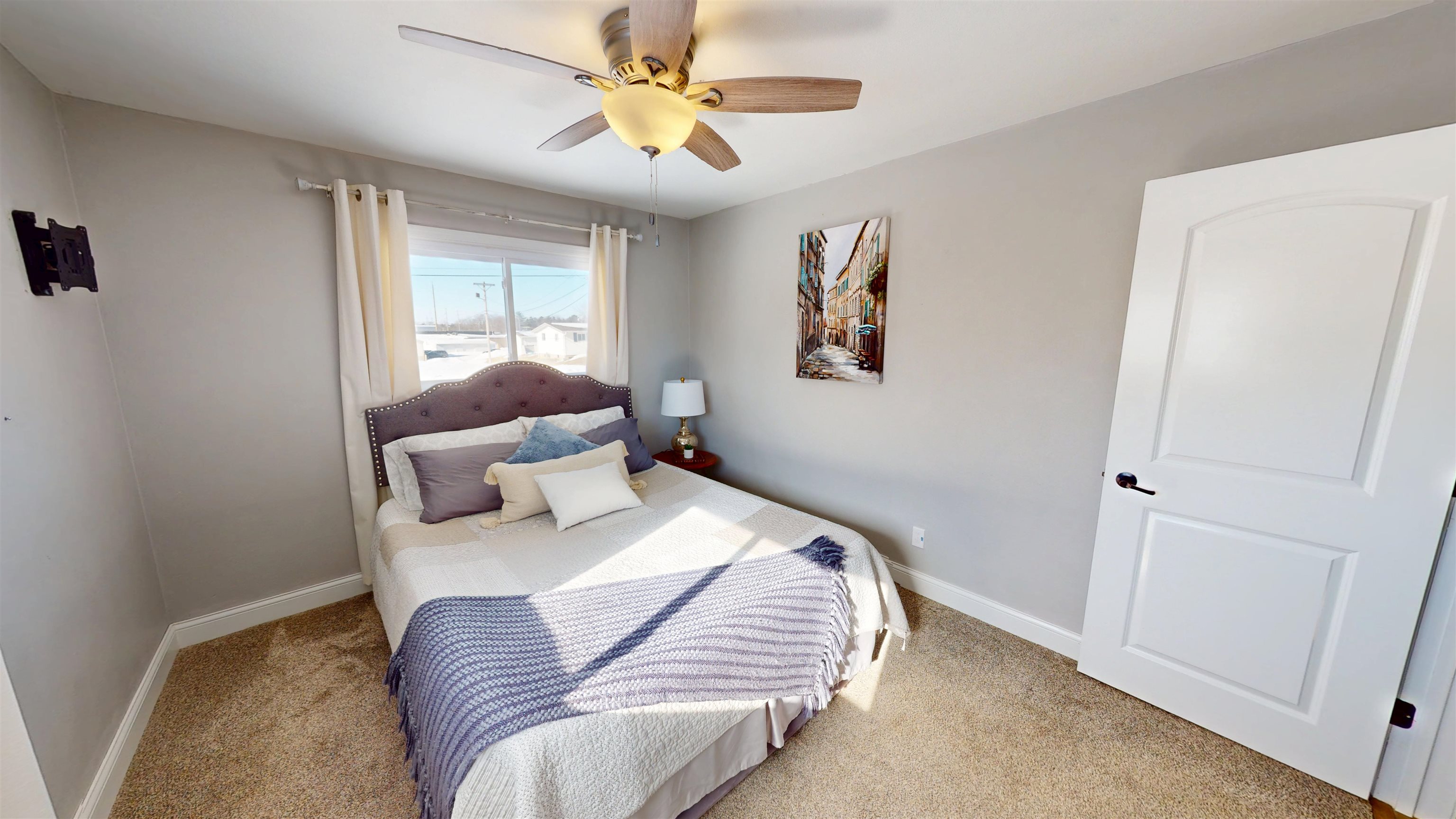 2001 S MAPLE AVENUE, Marshfield, Wisconsin 54449, 3 Bedrooms Bedrooms, ,1 BathroomBathrooms,Residential,For Sale,2001 S MAPLE AVENUE,22600407