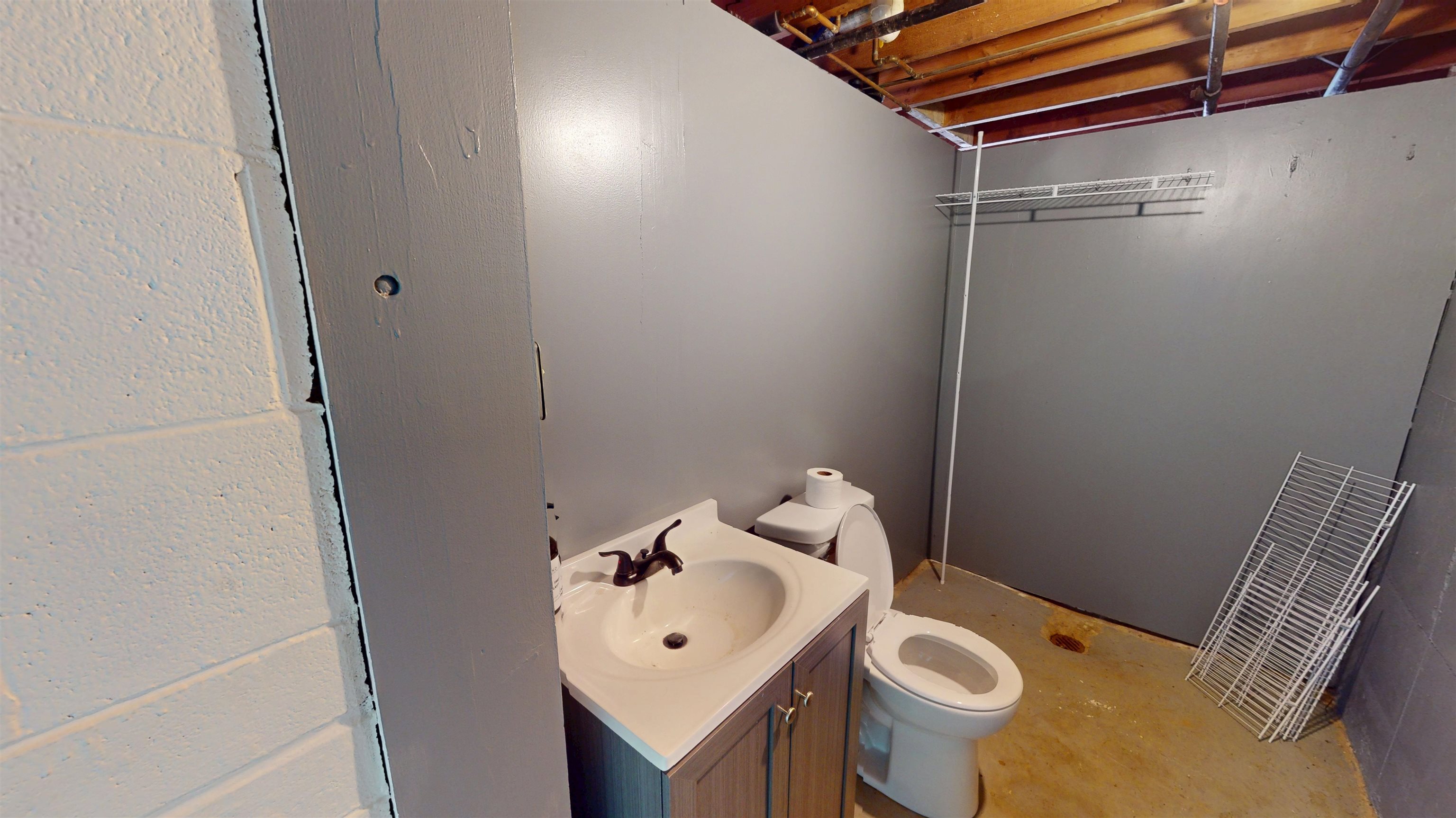 2001 S MAPLE AVENUE, Marshfield, Wisconsin 54449, 3 Bedrooms Bedrooms, ,1 BathroomBathrooms,Residential,For Sale,2001 S MAPLE AVENUE,22600407