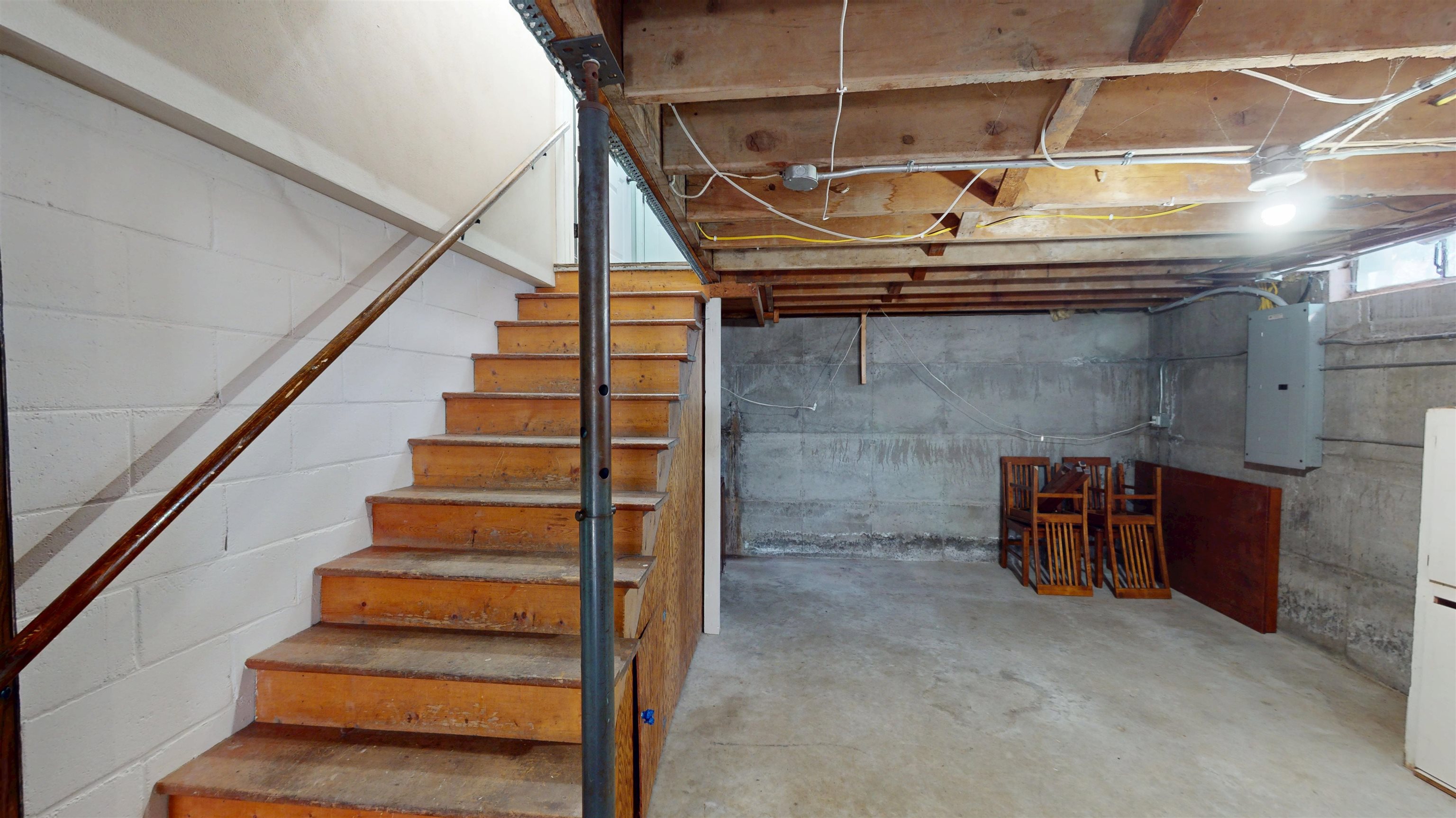 2001 S MAPLE AVENUE, Marshfield, Wisconsin 54449, 3 Bedrooms Bedrooms, ,1 BathroomBathrooms,Residential,For Sale,2001 S MAPLE AVENUE,22600407