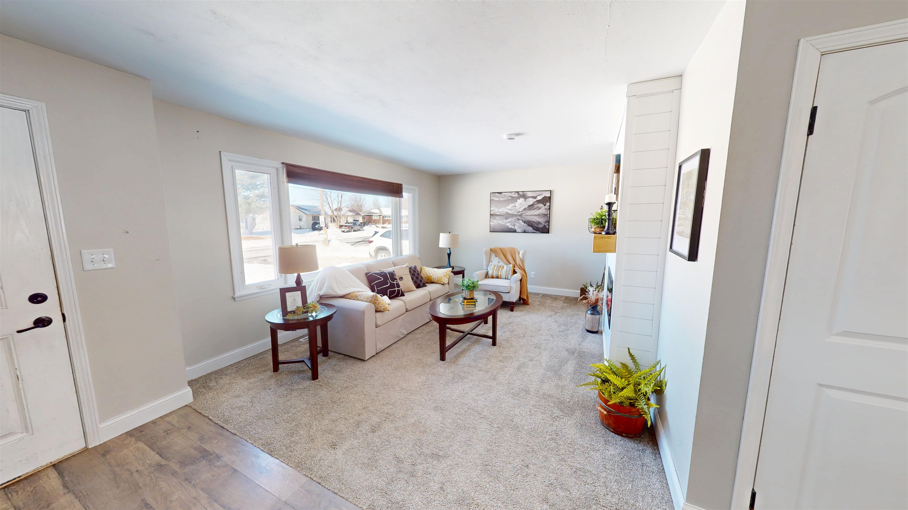 2001 S MAPLE AVENUE, Marshfield, Wisconsin 54449, 3 Bedrooms Bedrooms, ,1 BathroomBathrooms,Residential,For Sale,2001 S MAPLE AVENUE,22600407