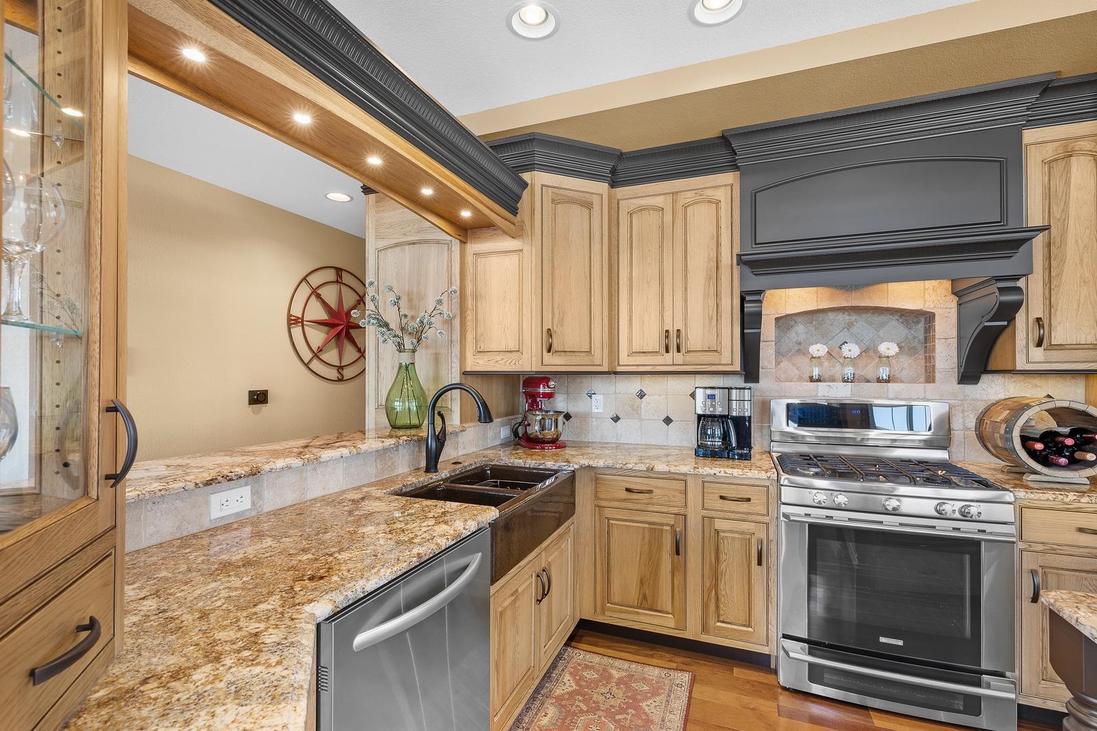 330 N 3RD STREET, Wausau, Wisconsin 54403, 2 Bedrooms Bedrooms, ,2 BathroomsBathrooms,Residential,For Sale,330 N 3RD STREET,22600408