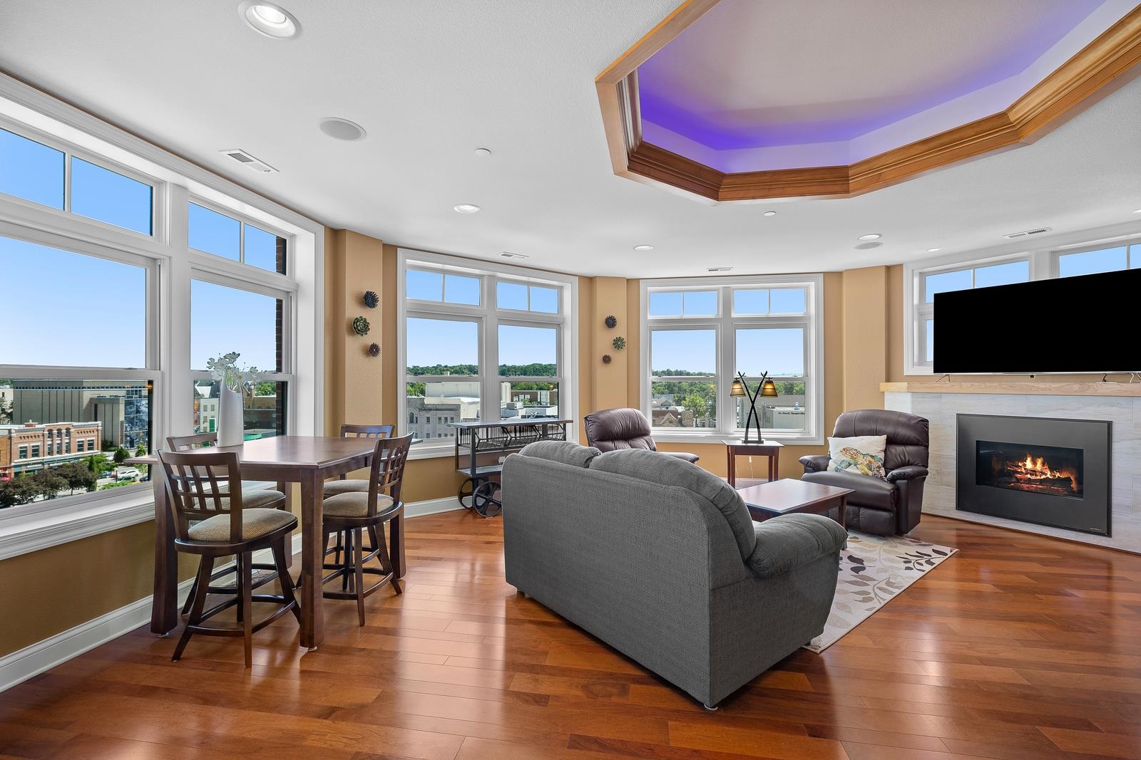 330 N 3RD STREET, Wausau, Wisconsin 54403, 2 Bedrooms Bedrooms, ,2 BathroomsBathrooms,Residential,For Sale,330 N 3RD STREET,22600408