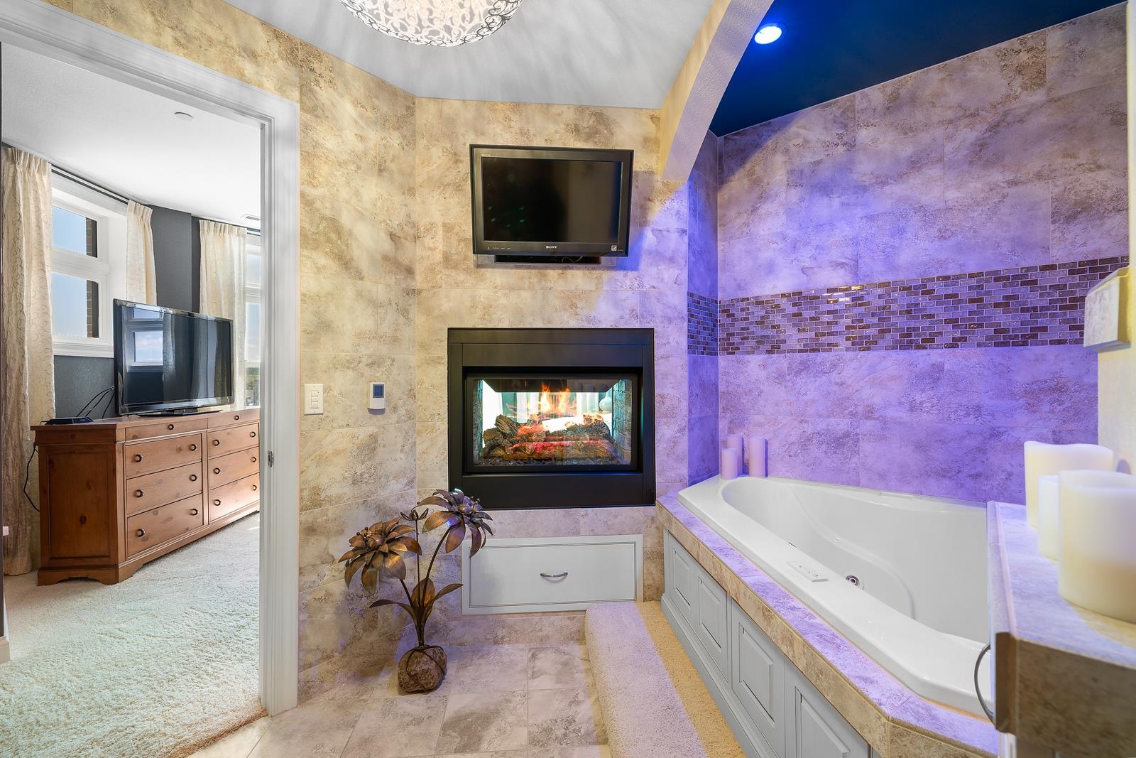 330 N 3RD STREET, Wausau, Wisconsin 54403, 2 Bedrooms Bedrooms, ,2 BathroomsBathrooms,Residential,For Sale,330 N 3RD STREET,22600408