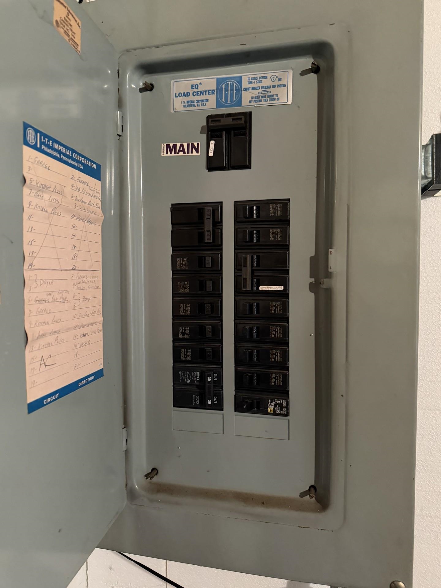 951 BRENTWOOD DRIVE, Port Edwards, Wisconsin 54469, 2 Bedrooms Bedrooms, ,1 BathroomBathrooms,Multi-family,For Sale,951 BRENTWOOD DRIVE,22600410