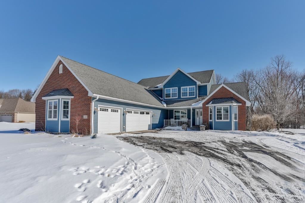 224303 ARROWHEAD TRAIL, Ringle, Wisconsin 54471, 4 Bedrooms Bedrooms, ,2 BathroomsBathrooms,Residential,For Sale,224303 ARROWHEAD TRAIL,22600411