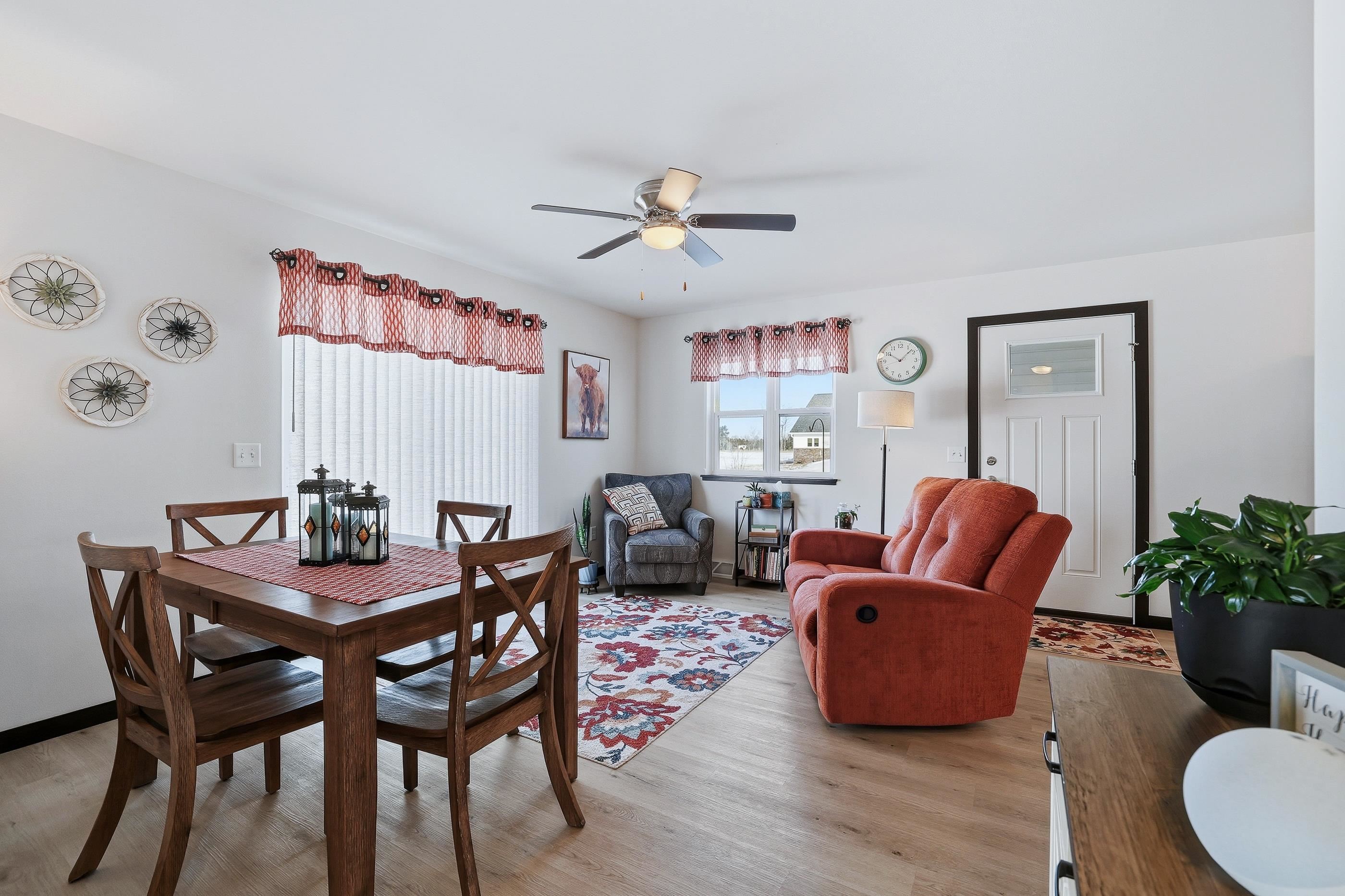 815 GREEN PASTURES TRAIL, Plover, Wisconsin 54467, 3 Bedrooms Bedrooms, ,2 BathroomsBathrooms,Residential,For Sale,815 GREEN PASTURES TRAIL,22600420