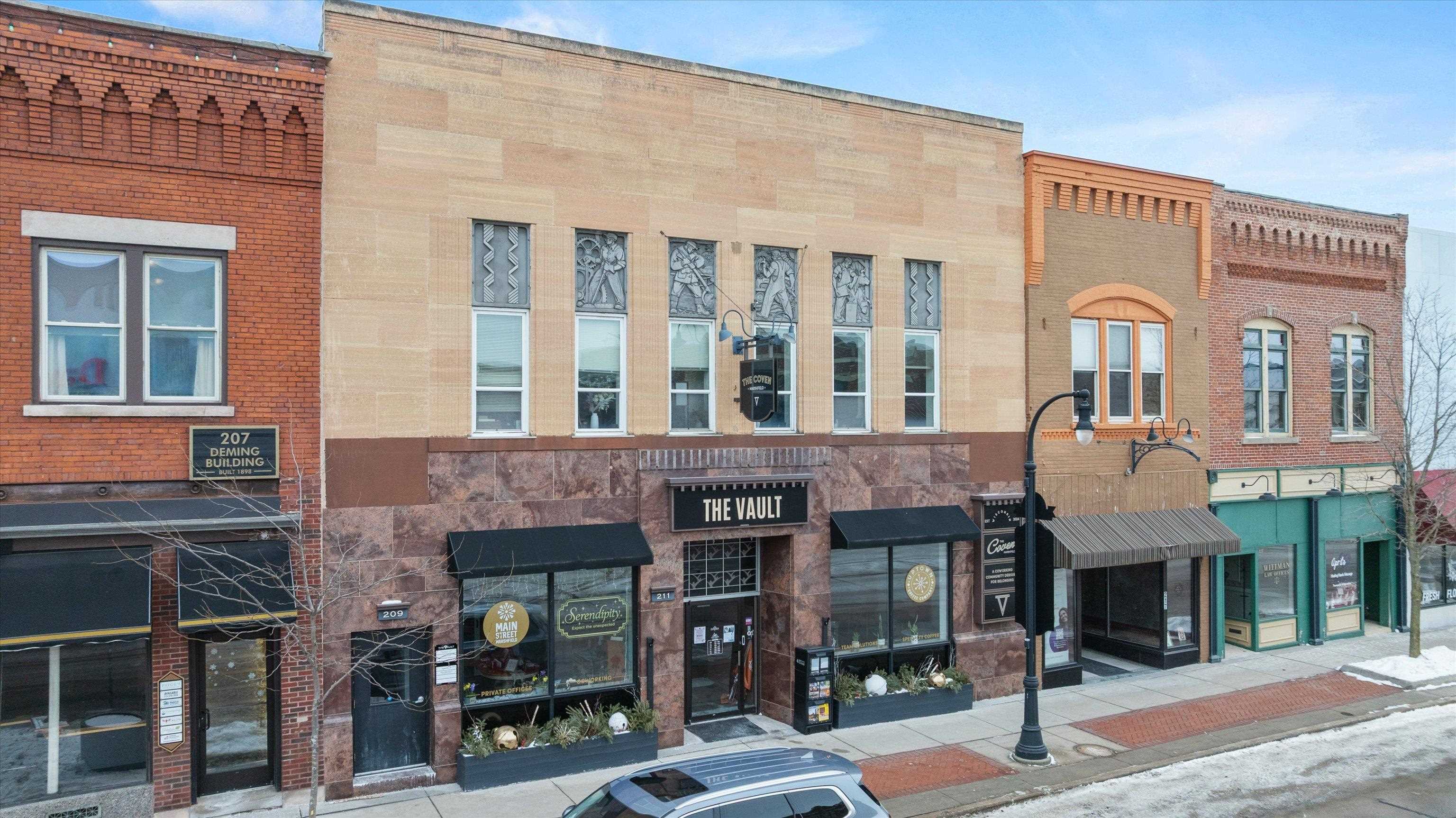 209 S CENTRAL AVENUE, Marshfield, Wisconsin 54449, ,Commercial/industrial,For Rent,209 S CENTRAL AVENUE,22600425