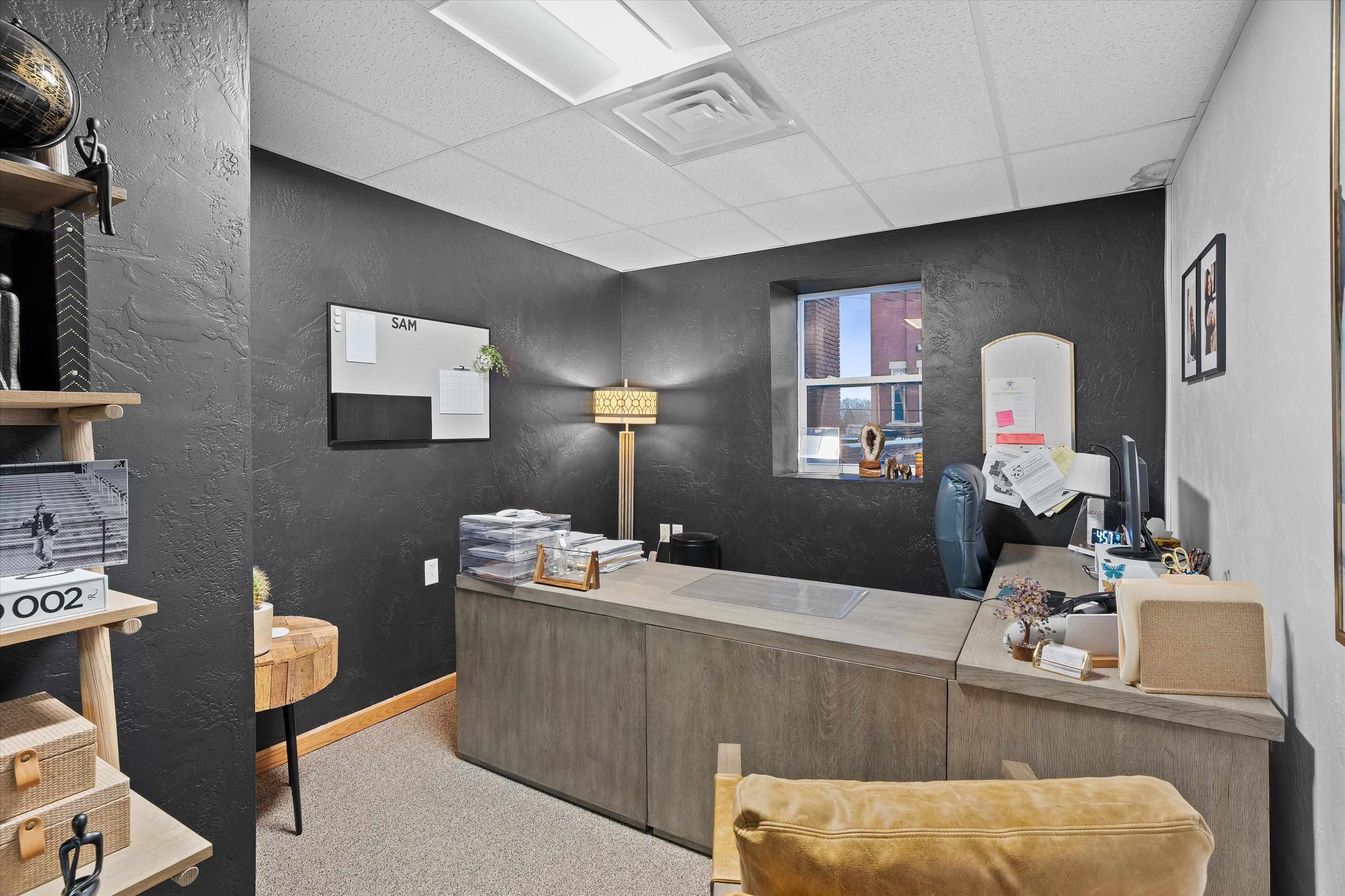 209 S CENTRAL AVENUE, Marshfield, Wisconsin 54449, ,Commercial/industrial,For Rent,209 S CENTRAL AVENUE,22600426