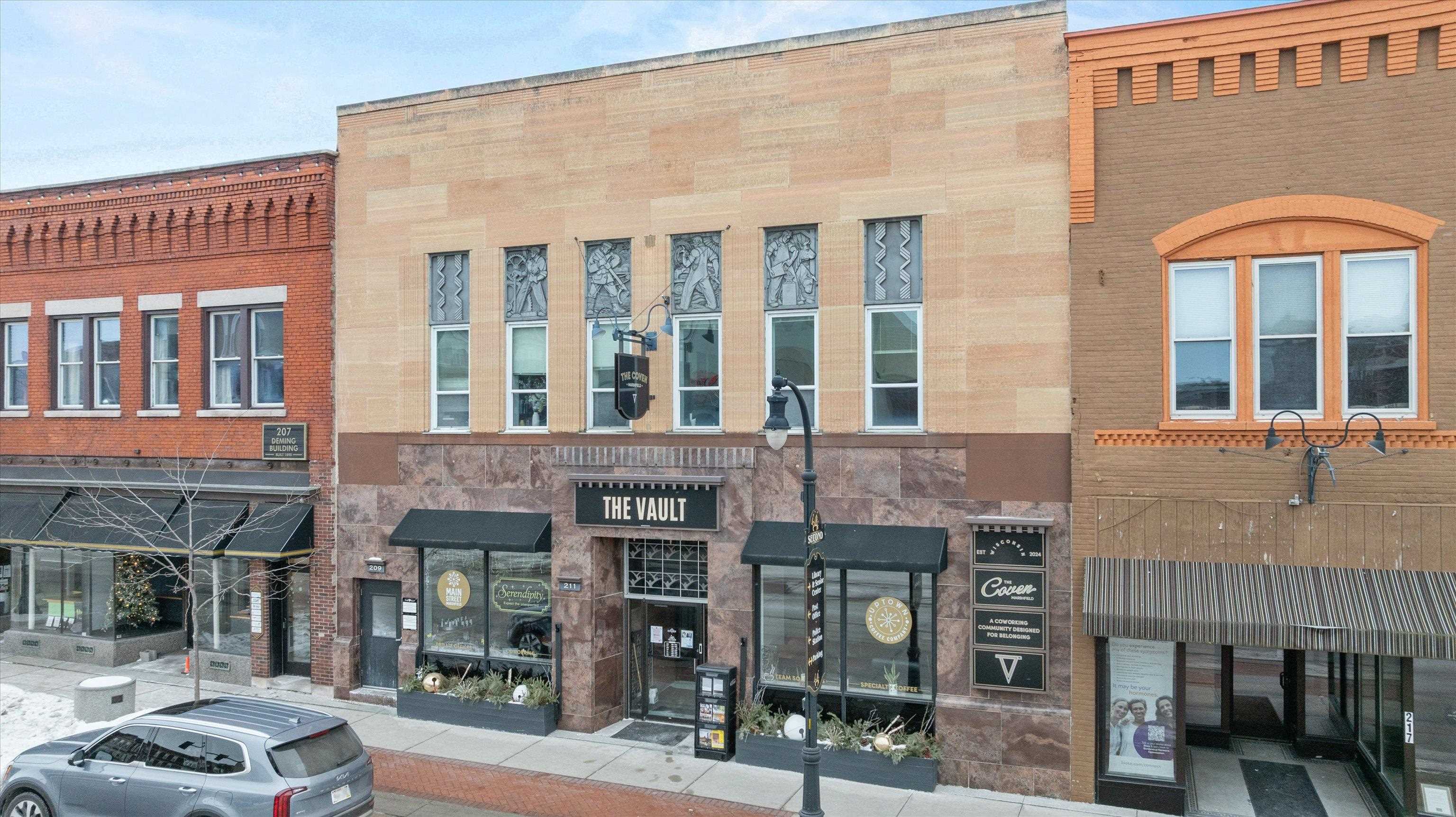 209 S CENTRAL AVENUE, Marshfield, Wisconsin 54449, ,Commercial/industrial,For Rent,209 S CENTRAL AVENUE,22600428