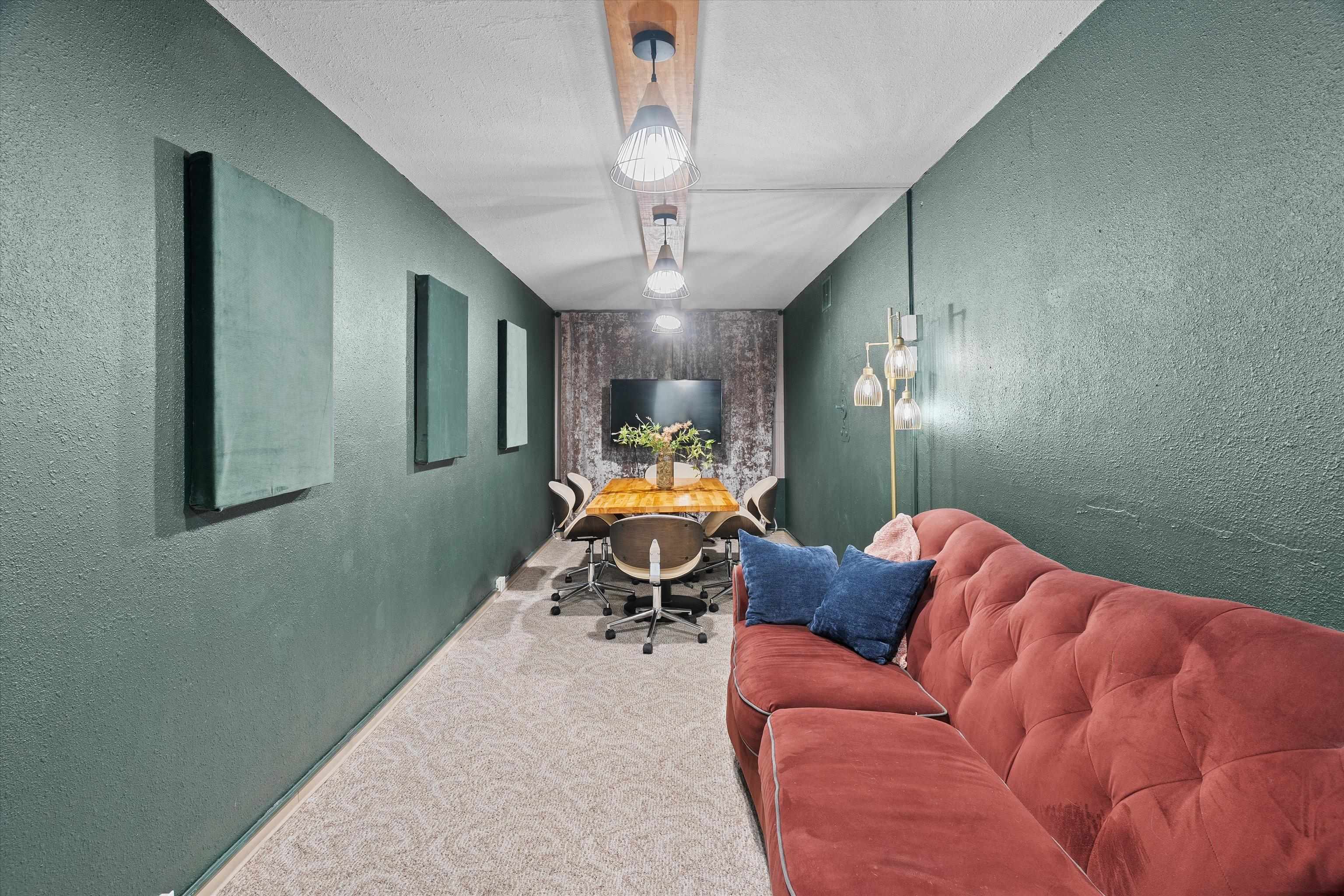 211 S CENTRAL AVENUE, Marshfield, Wisconsin 54449, ,Commercial/industrial,For Rent,211 S CENTRAL AVENUE,22600429