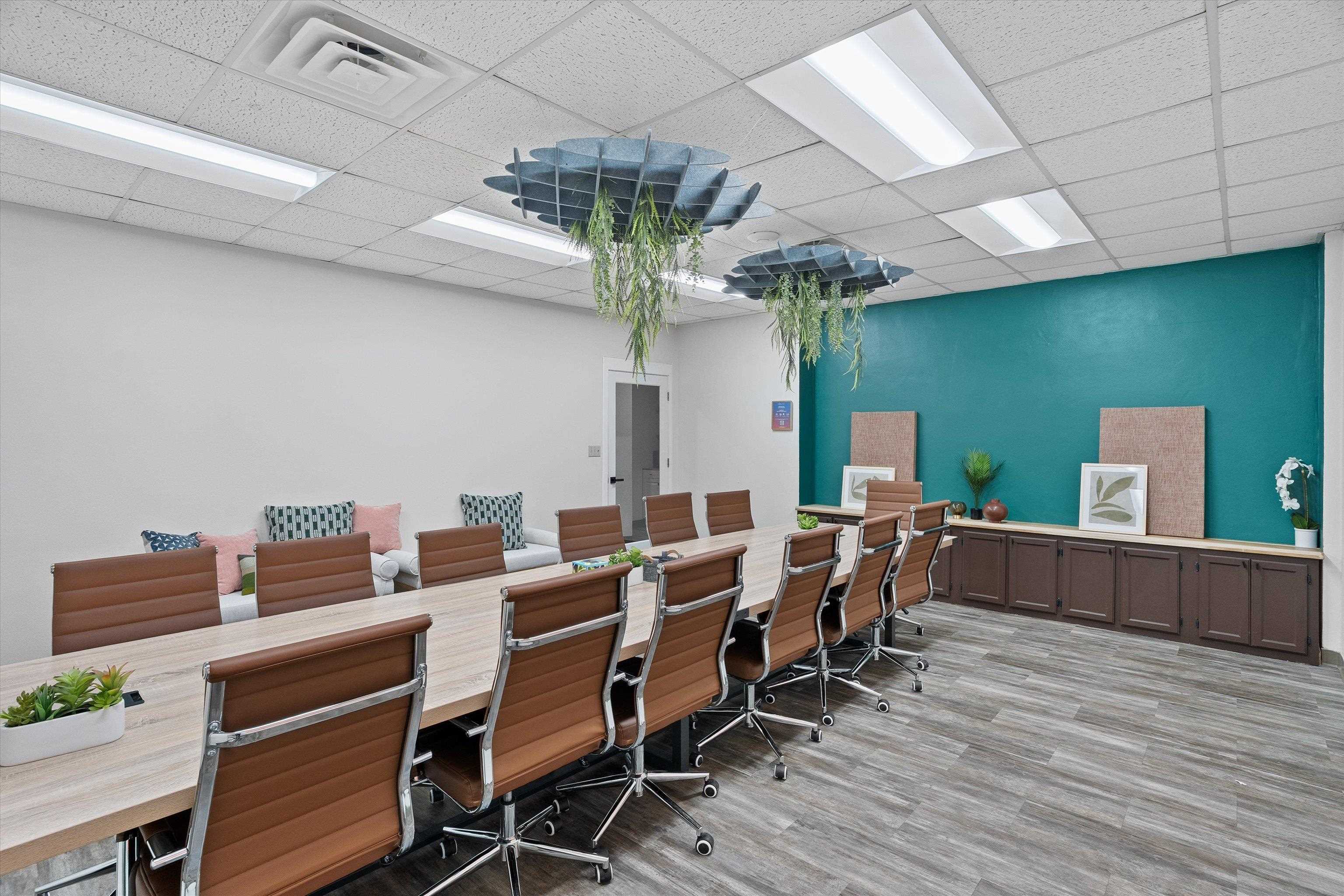 211 S CENTRAL AVENUE, Marshfield, Wisconsin 54449, ,Commercial/industrial,For Rent,211 S CENTRAL AVENUE,22600430