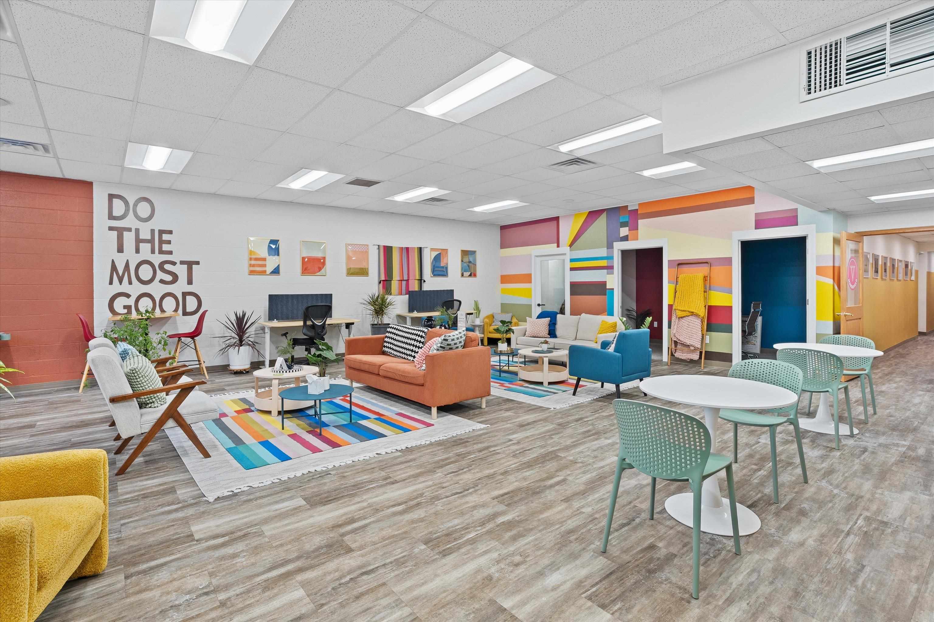 211 S CENTRAL AVENUE, Marshfield, Wisconsin 54449, ,Commercial/industrial,For Rent,211 S CENTRAL AVENUE,22600434