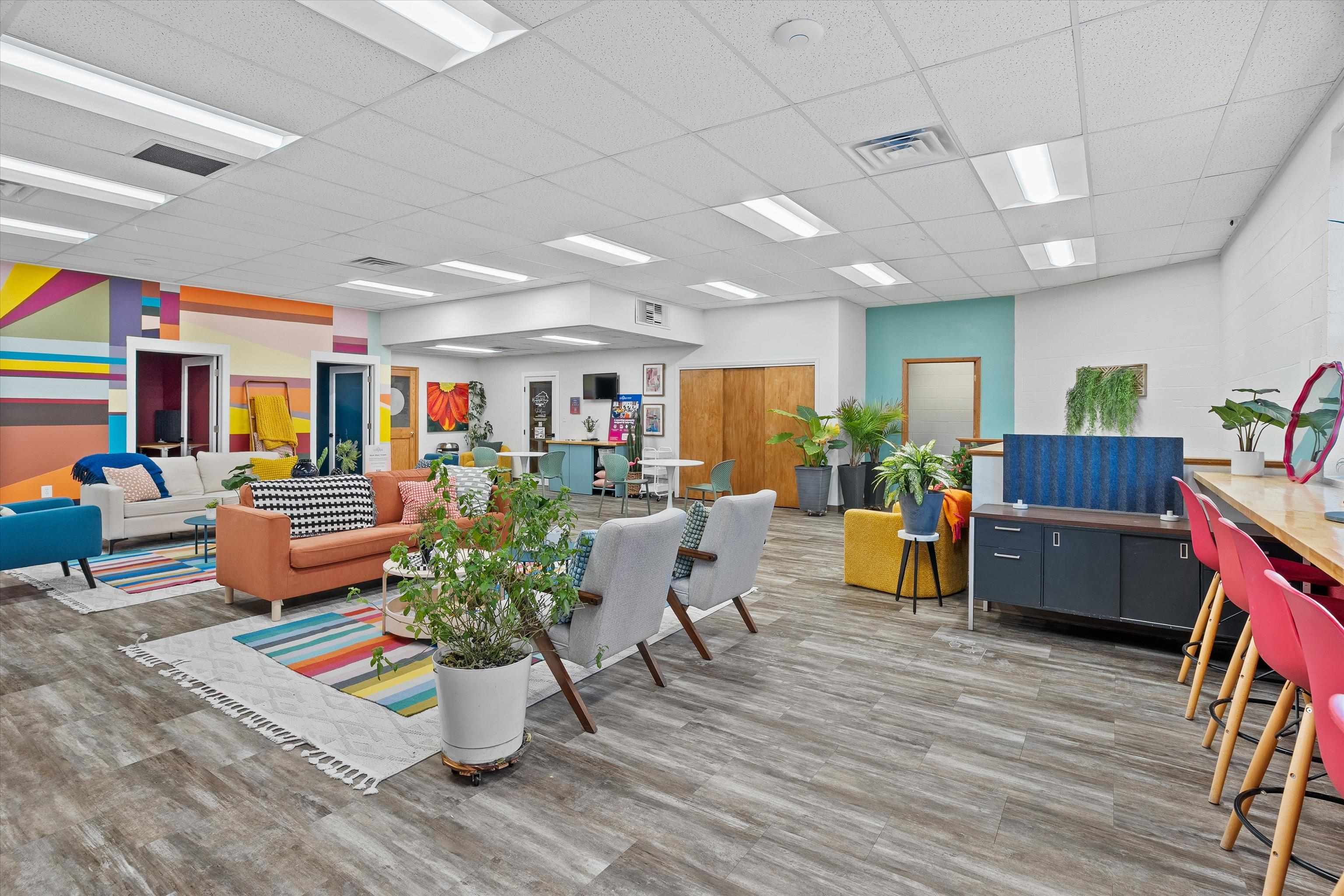 211 S CENTRAL AVENUE, Marshfield, Wisconsin 54449, ,Commercial/industrial,For Rent,211 S CENTRAL AVENUE,22600434