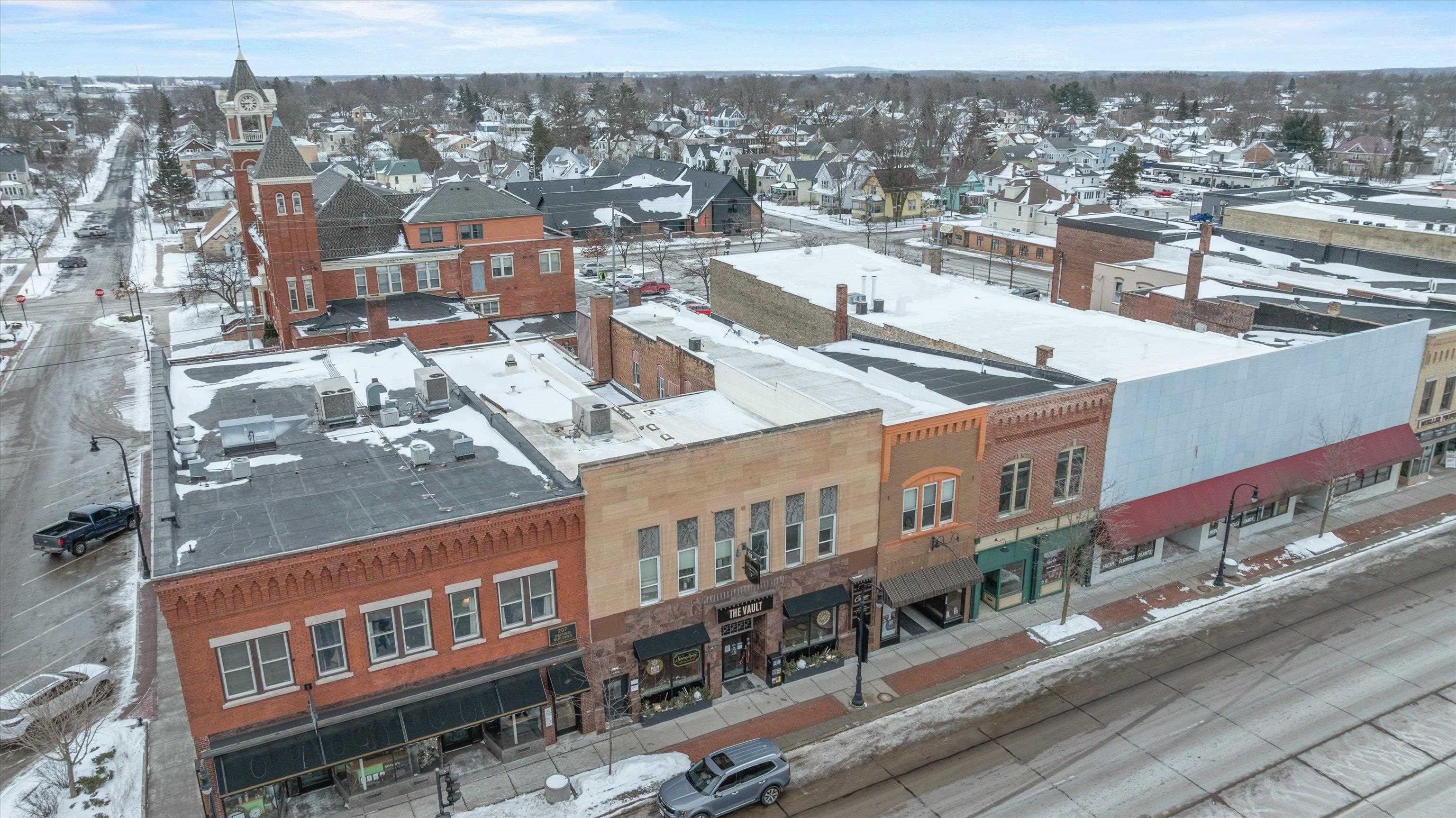 211 S CENTRAL AVENUE, Marshfield, Wisconsin 54449, ,Commercial/industrial,For Rent,211 S CENTRAL AVENUE,22600434