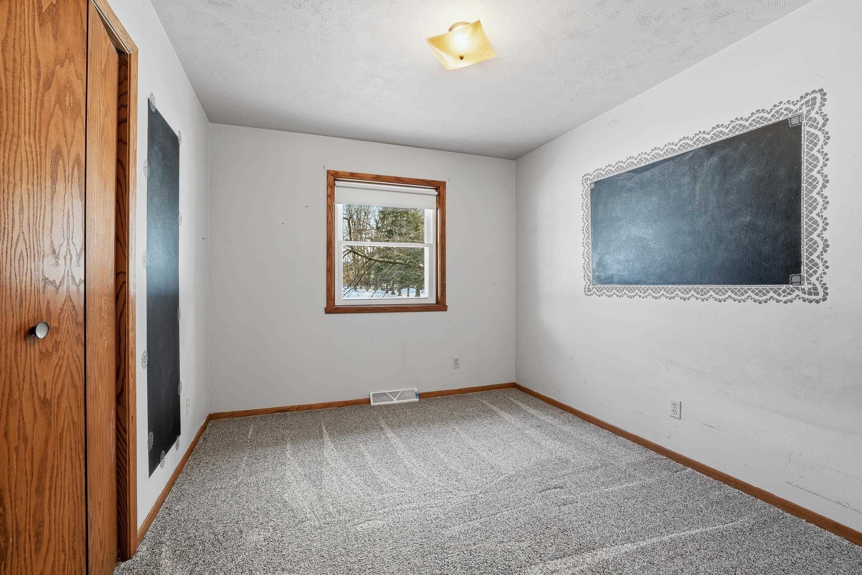 1051 CUSTER SQUARE, Stevens Point, Wisconsin 54482, 3 Bedrooms Bedrooms, ,2 BathroomsBathrooms,Residential,For Sale,1051 CUSTER SQUARE,22600436