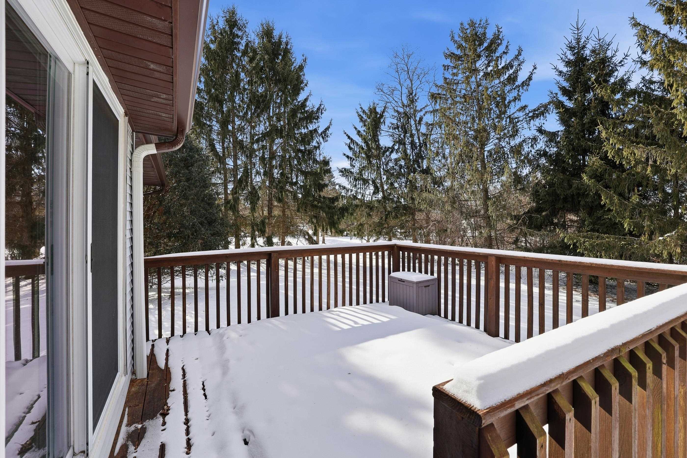 1051 CUSTER SQUARE, Stevens Point, Wisconsin 54482, 3 Bedrooms Bedrooms, ,2 BathroomsBathrooms,Residential,For Sale,1051 CUSTER SQUARE,22600436