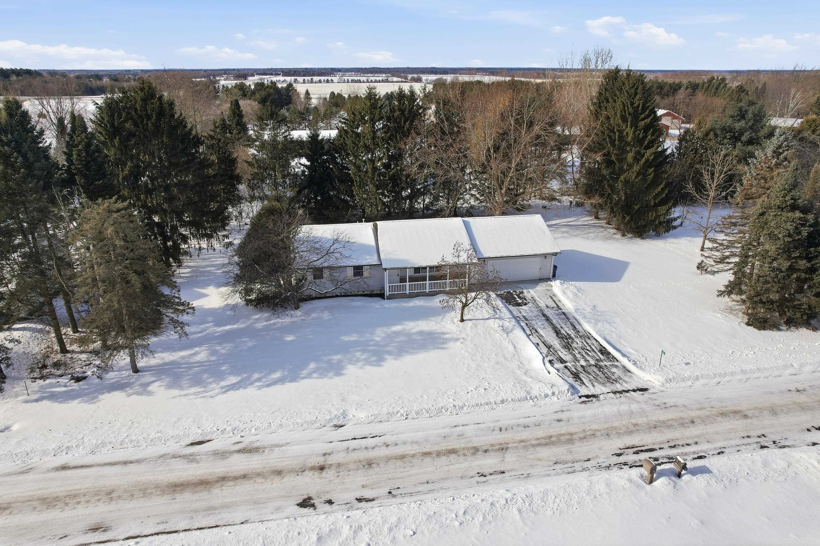 1051 CUSTER SQUARE, Stevens Point, Wisconsin 54482, 3 Bedrooms Bedrooms, ,2 BathroomsBathrooms,Residential,For Sale,1051 CUSTER SQUARE,22600436