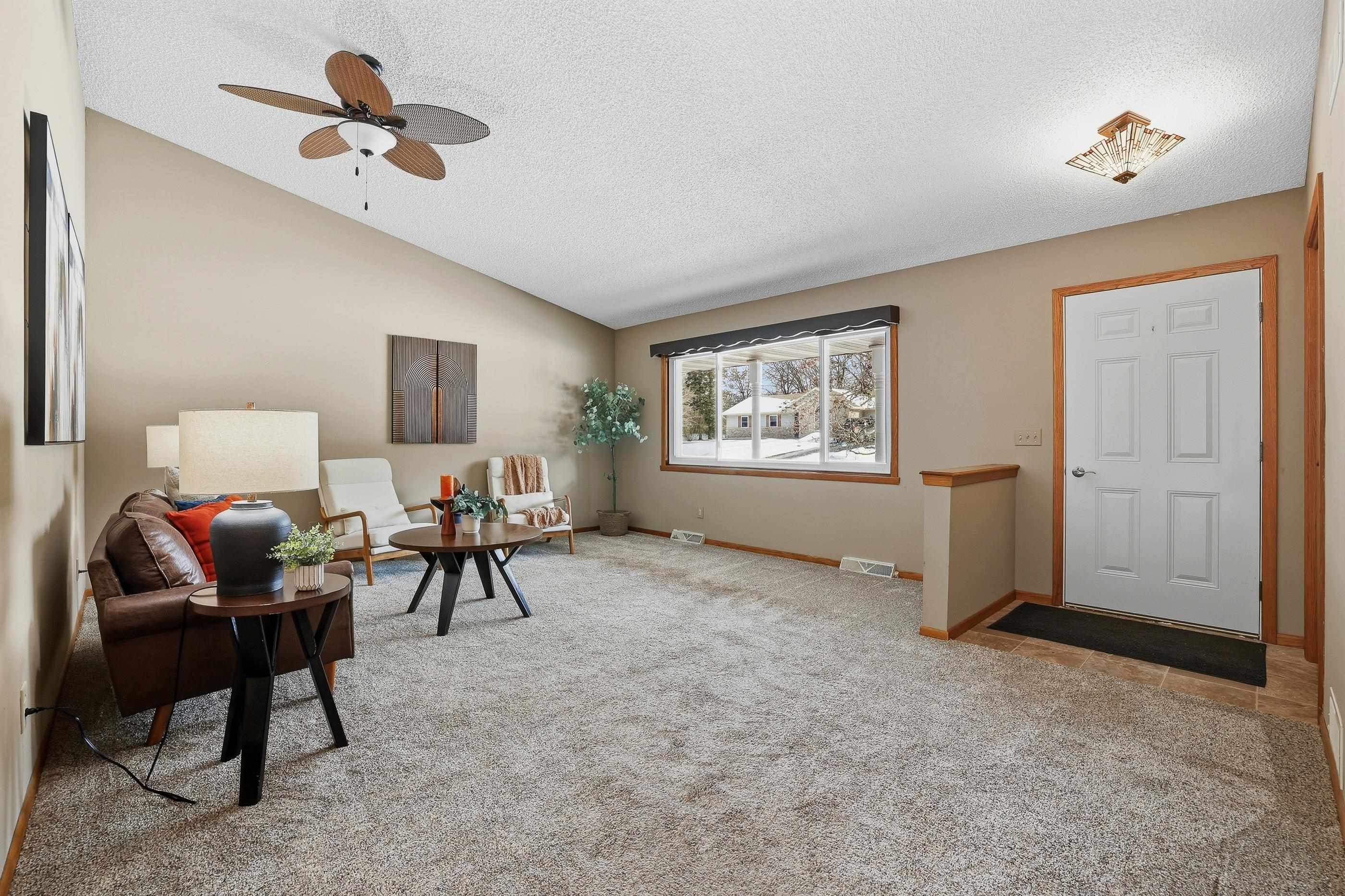 1051 CUSTER SQUARE, Stevens Point, Wisconsin 54482, 3 Bedrooms Bedrooms, ,2 BathroomsBathrooms,Residential,For Sale,1051 CUSTER SQUARE,22600436