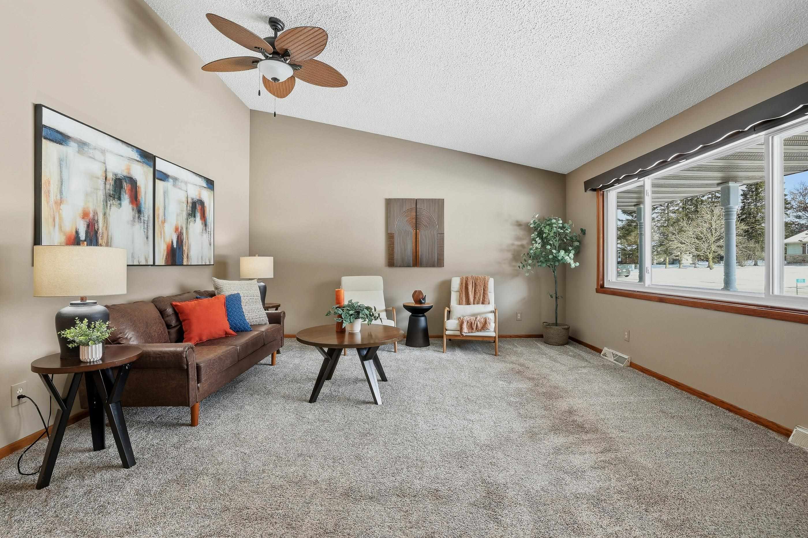 1051 CUSTER SQUARE, Stevens Point, Wisconsin 54482, 3 Bedrooms Bedrooms, ,2 BathroomsBathrooms,Residential,For Sale,1051 CUSTER SQUARE,22600436