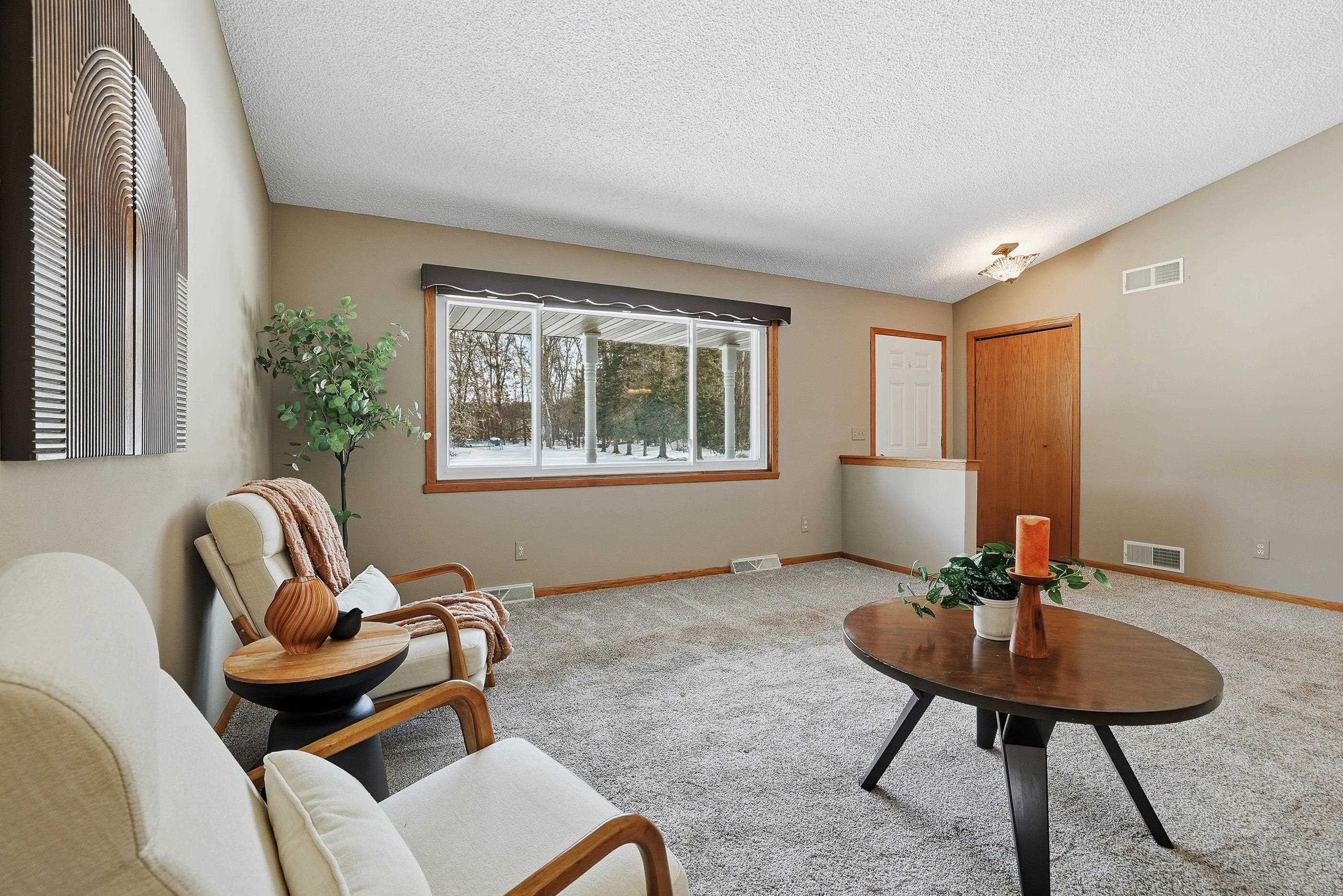 1051 CUSTER SQUARE, Stevens Point, Wisconsin 54482, 3 Bedrooms Bedrooms, ,2 BathroomsBathrooms,Residential,For Sale,1051 CUSTER SQUARE,22600436